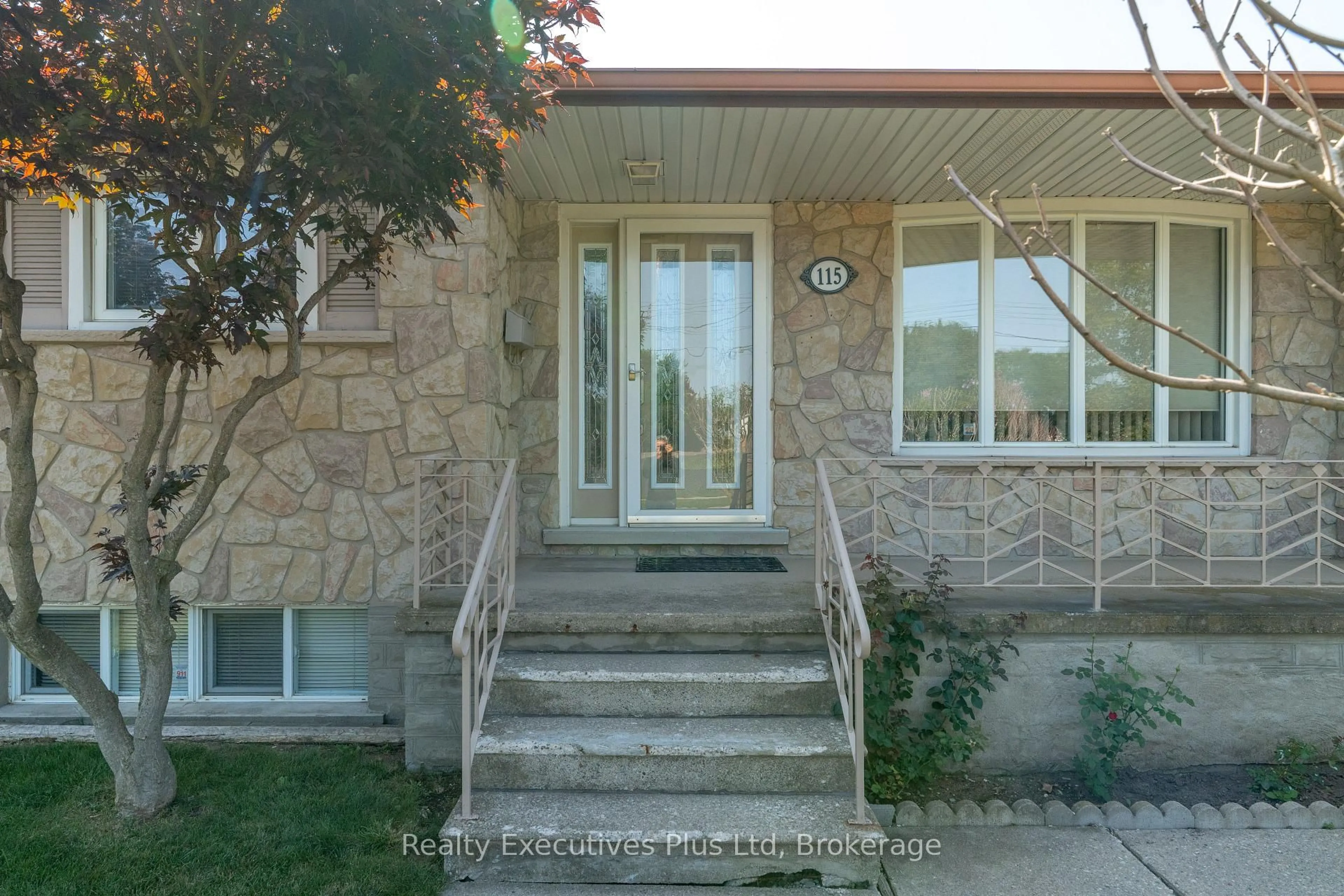 Unknown for 115 Cassino Ave, Guelph Ontario N1E 2J6