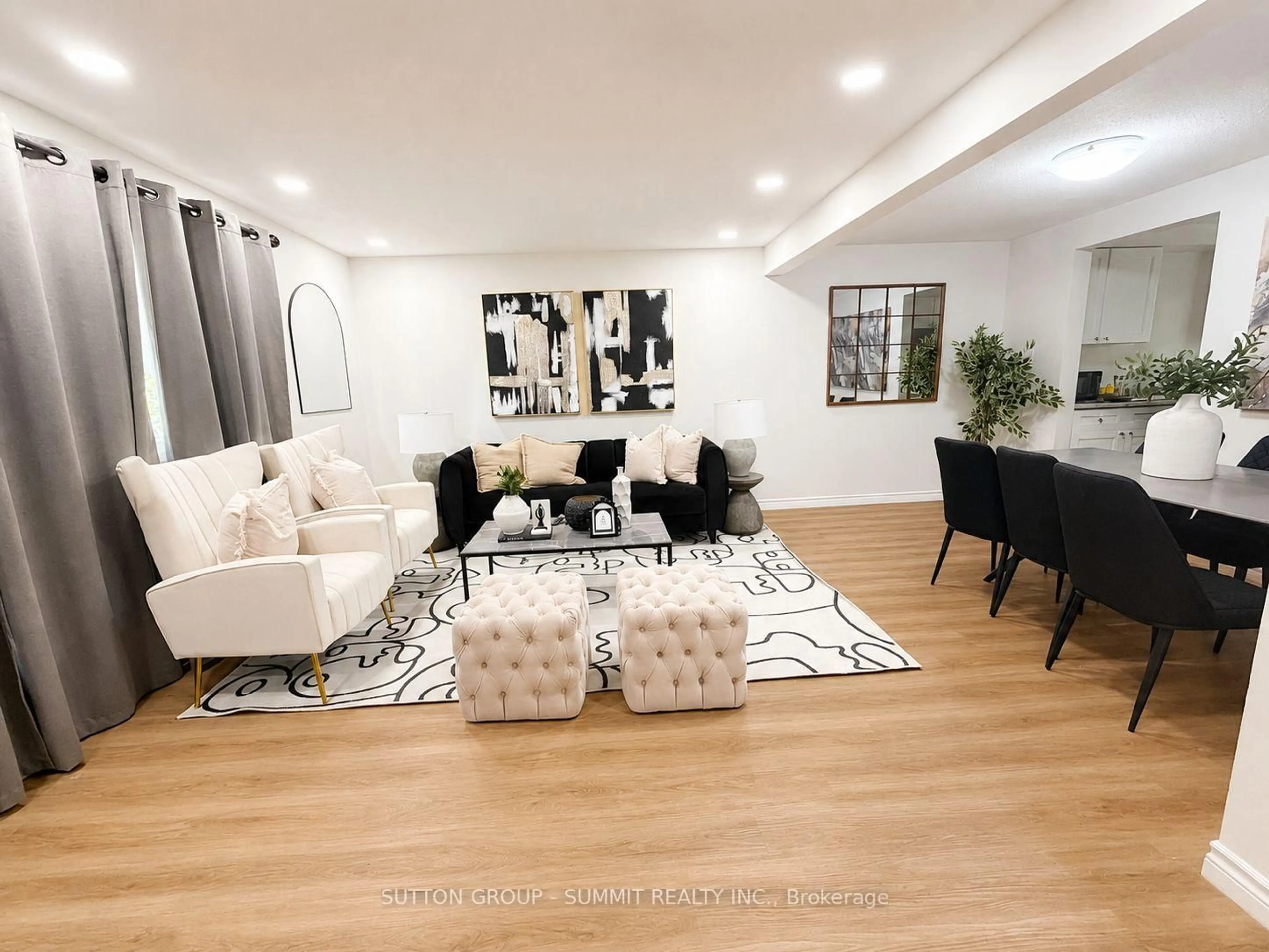Living room with furniture, unknown for 433a Dunvegan Dr, Waterloo Ontario N2K 2C9