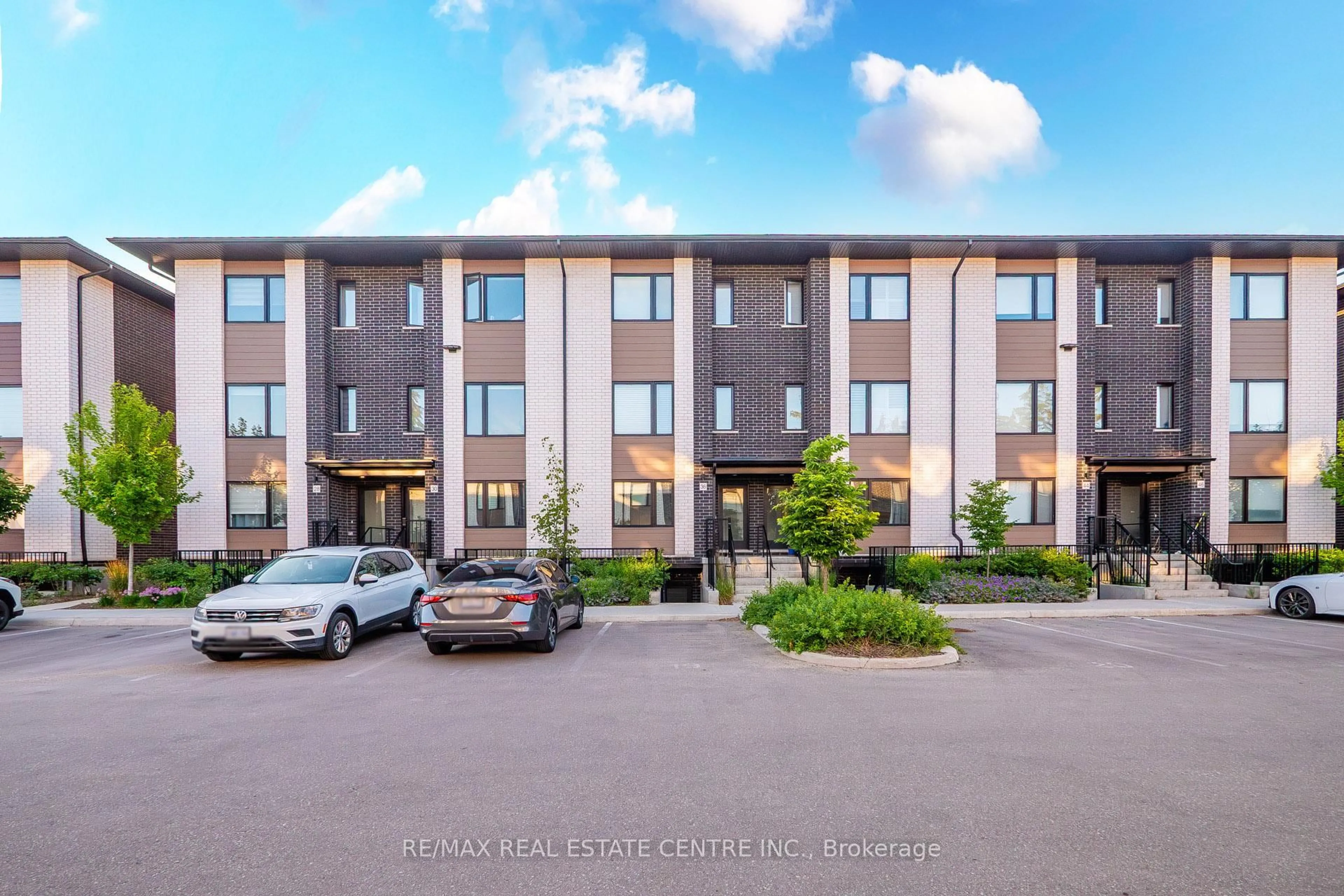 A pic from outside/outdoor area/front of a property/back of a property/a pic from drone, building for 34 Lily Lane, Guelph Ontario N1L 0R2