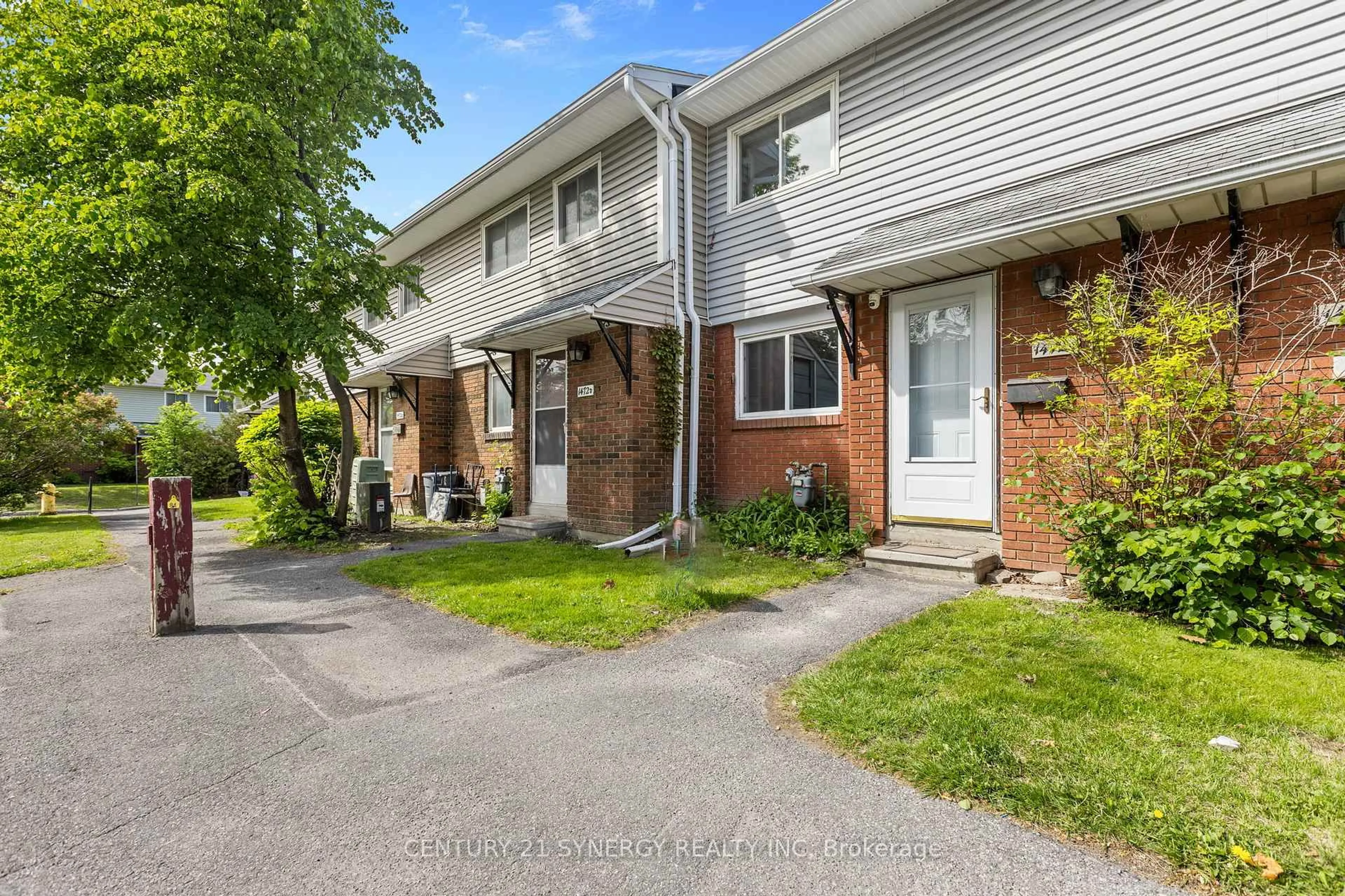Unknown for 1472 Heatherington Rd #C, Ottawa Ontario K1V 6S1