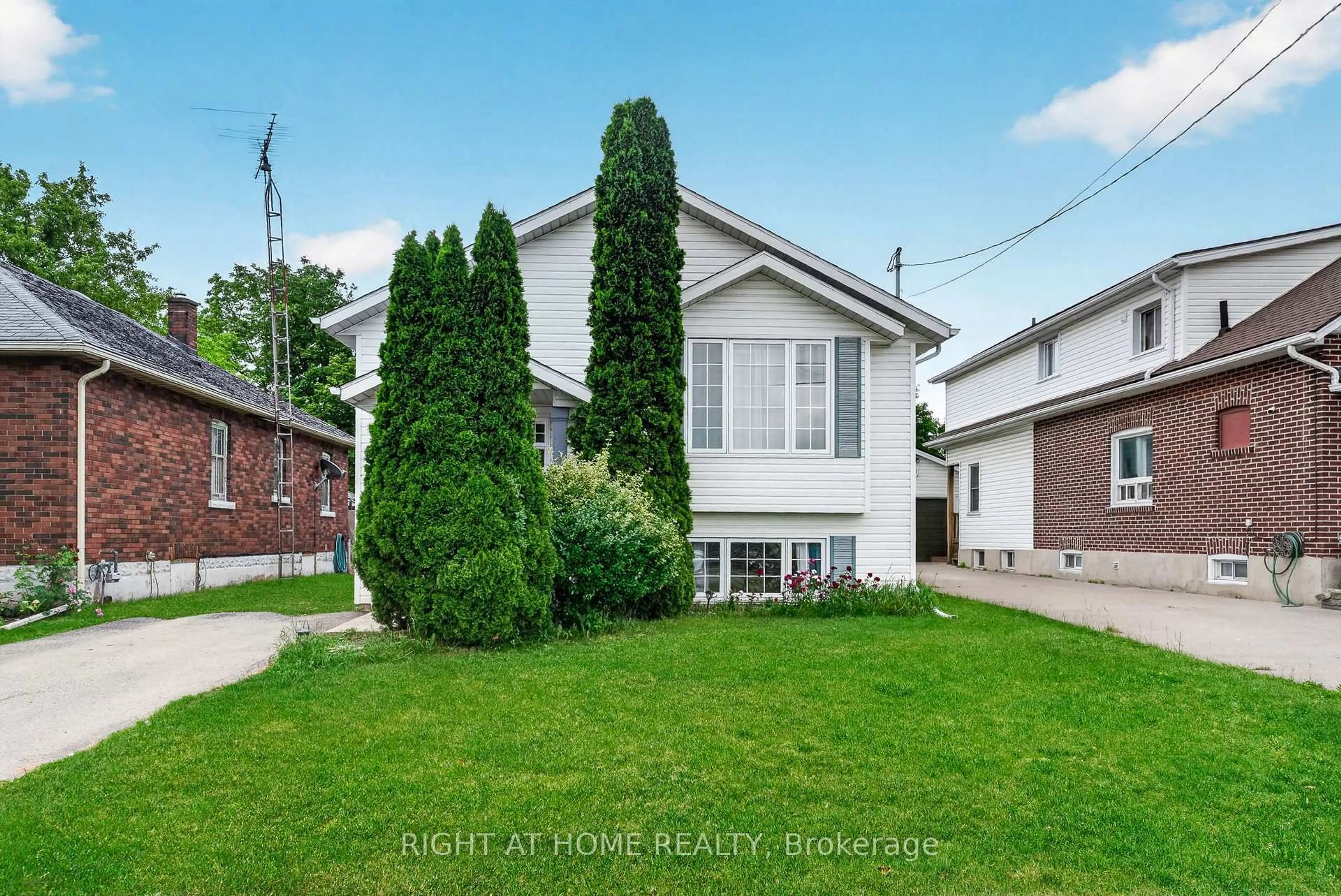 Unknown for 5524 Fraser St, Niagara Falls Ontario L2E 3C9