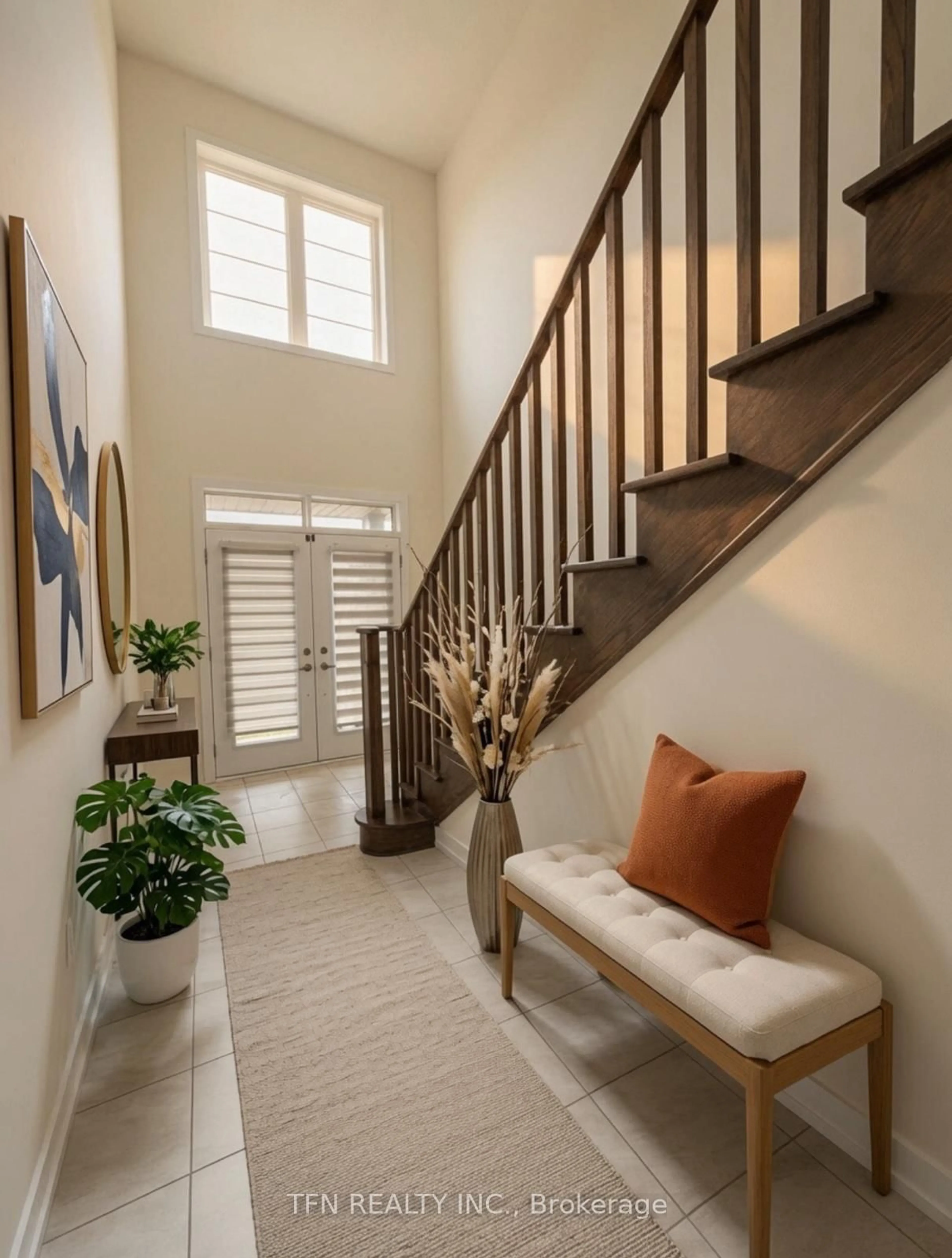 Indoor entryway for 71 Sundin Dr, Haldimand Ontario N3W 0H3