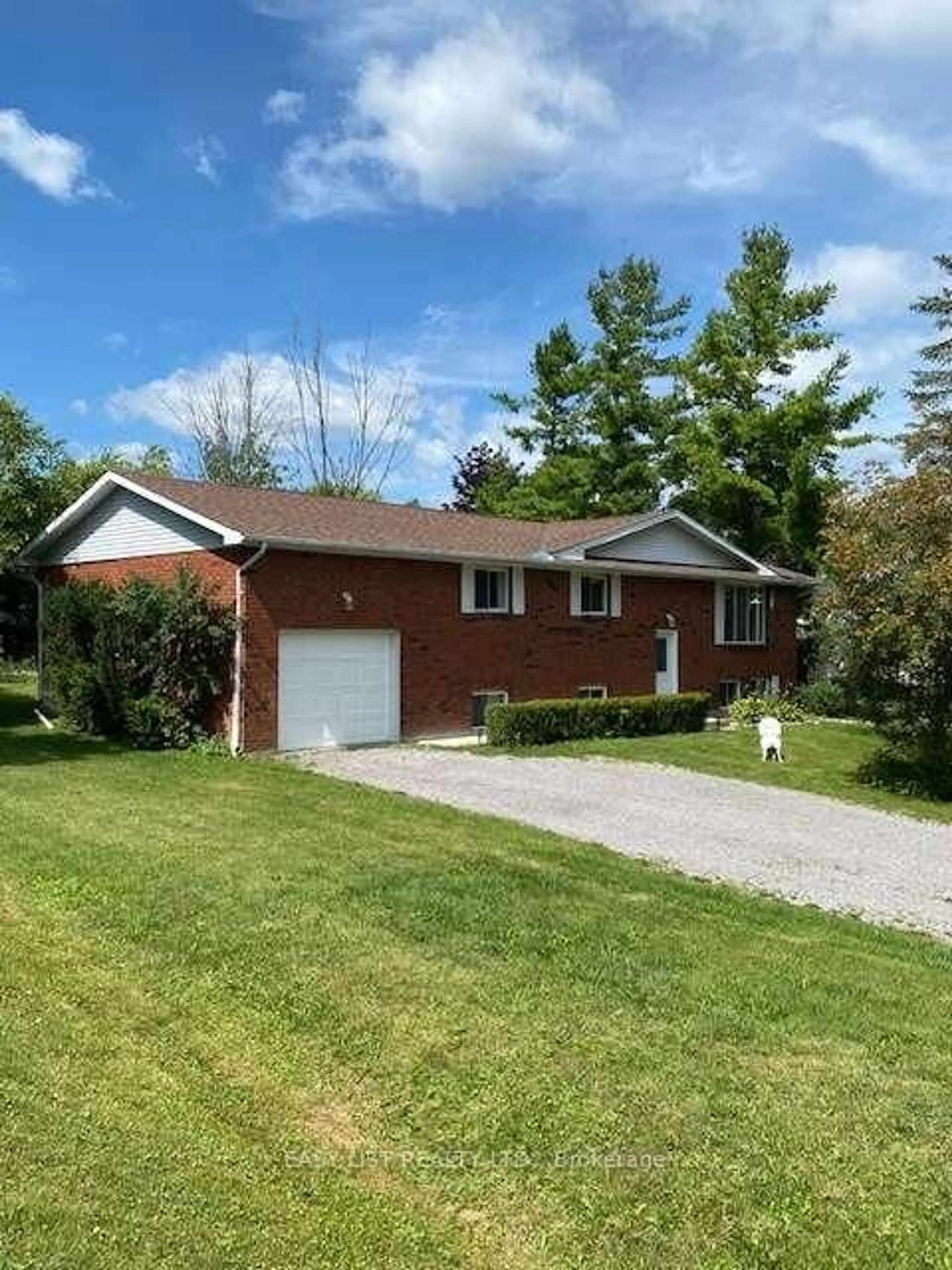 Home with brick exterior material, street for 276 Clonakilty Line, Selwyn Ontario K0L 1T0