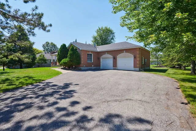 6983 Lakes Park Dr, Greely 2
