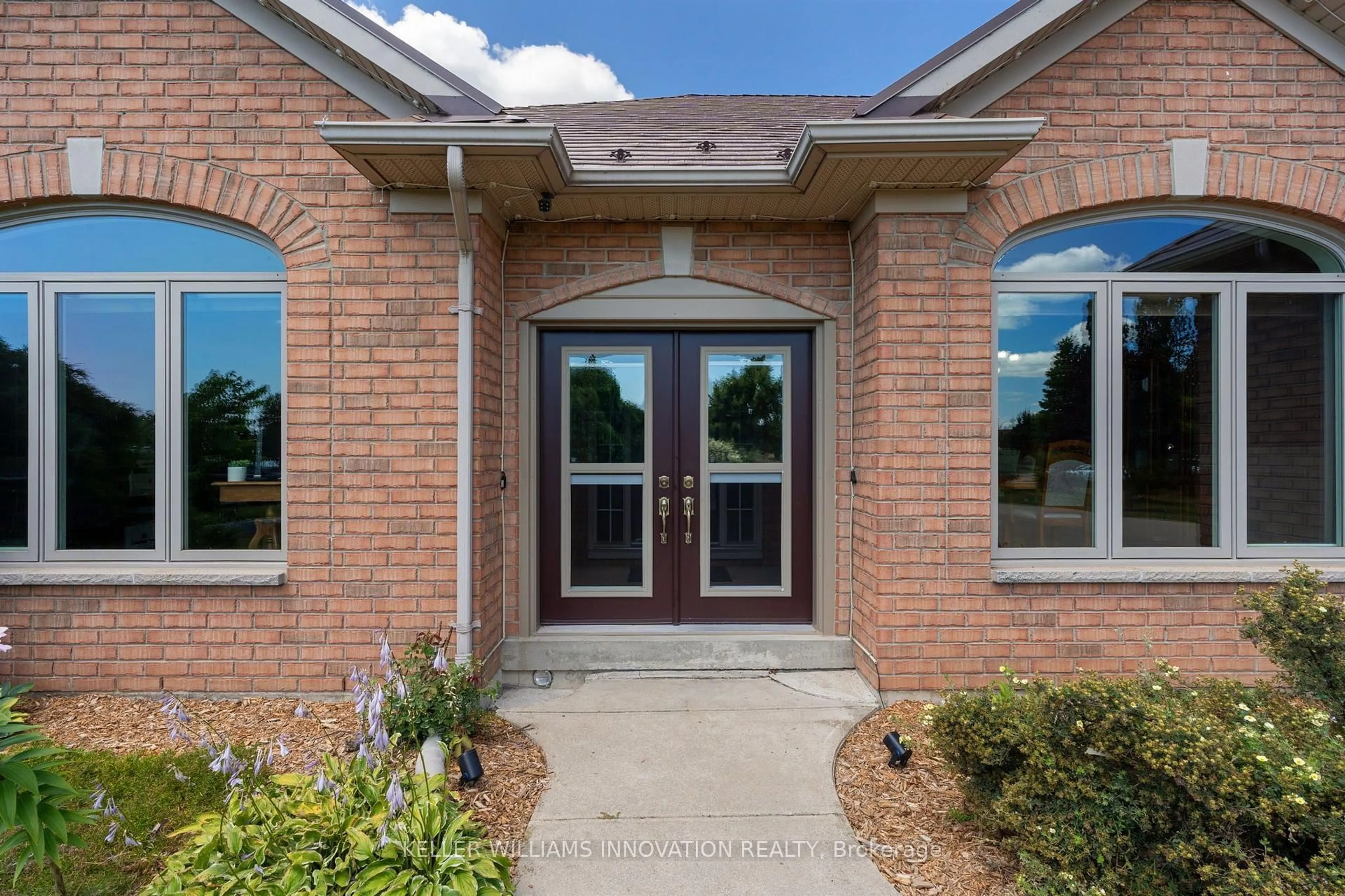 Home with brick exterior material, street for 18 Featherstone Ave, Haldimand Ontario N0A 1P0