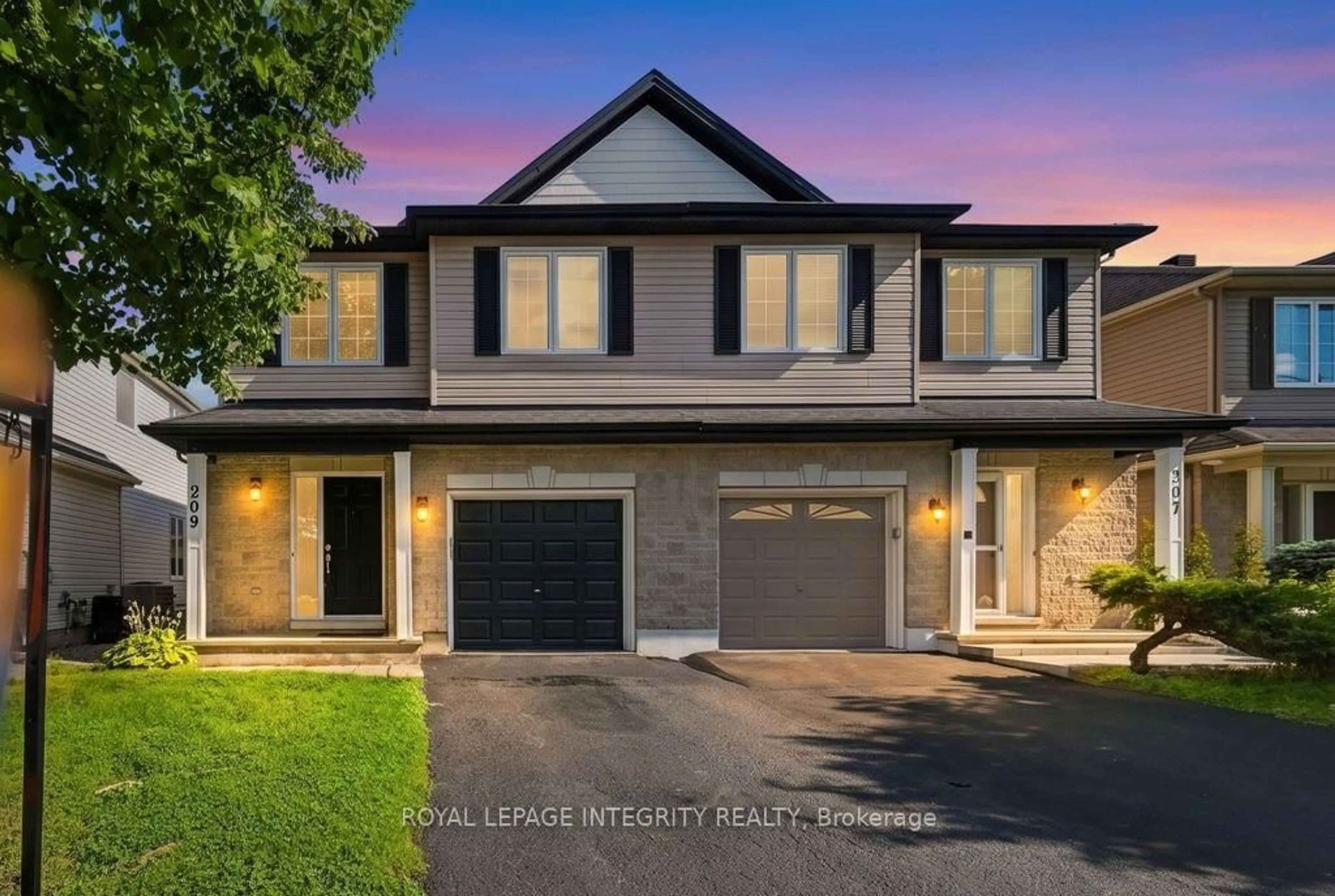 Home with brick exterior material, street for 209 Tewsley Dr, Ottawa Ontario K1V 0Y7