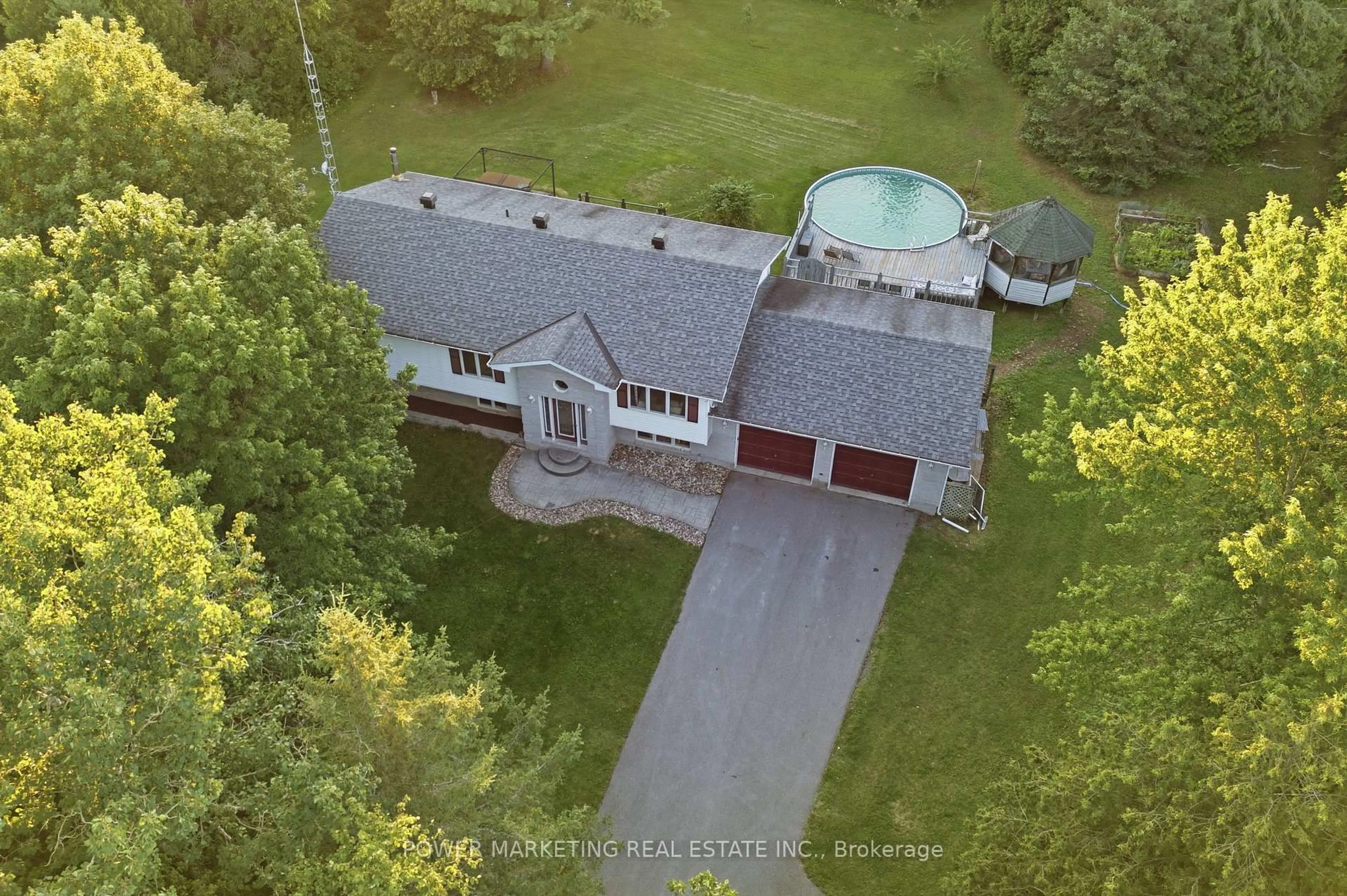 A pic from outside/outdoor area/front of a property/back of a property/a pic from drone, water/lake/river/ocean view for 528 KINGS CREEK Rd, Ashton Ontario K0A 1B0