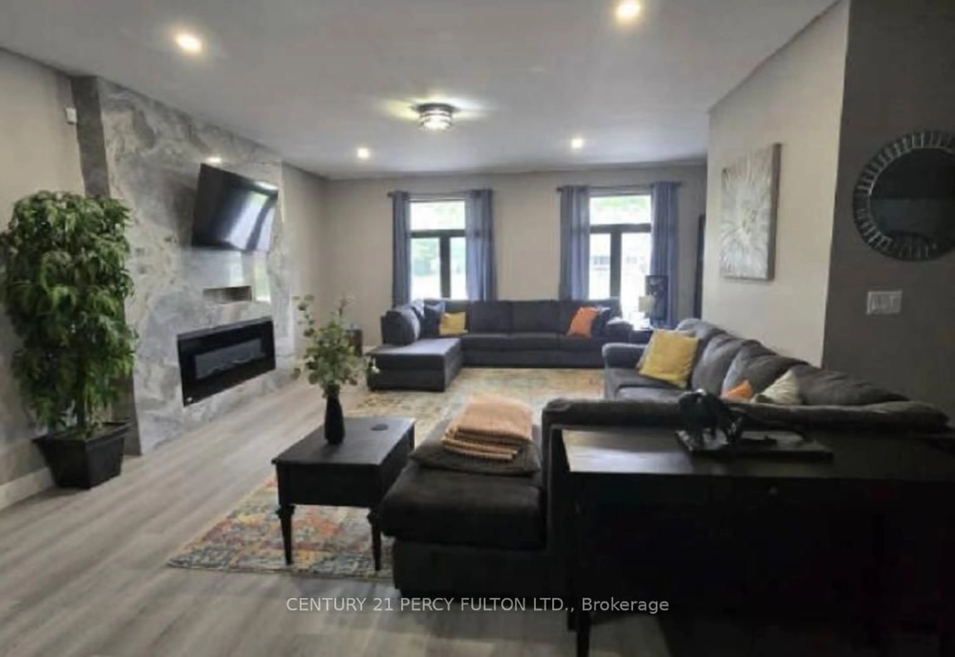 Living room with furniture, unknown for 86 Woodland Drive Pine, Norfolk Ontario N3Y 4J9