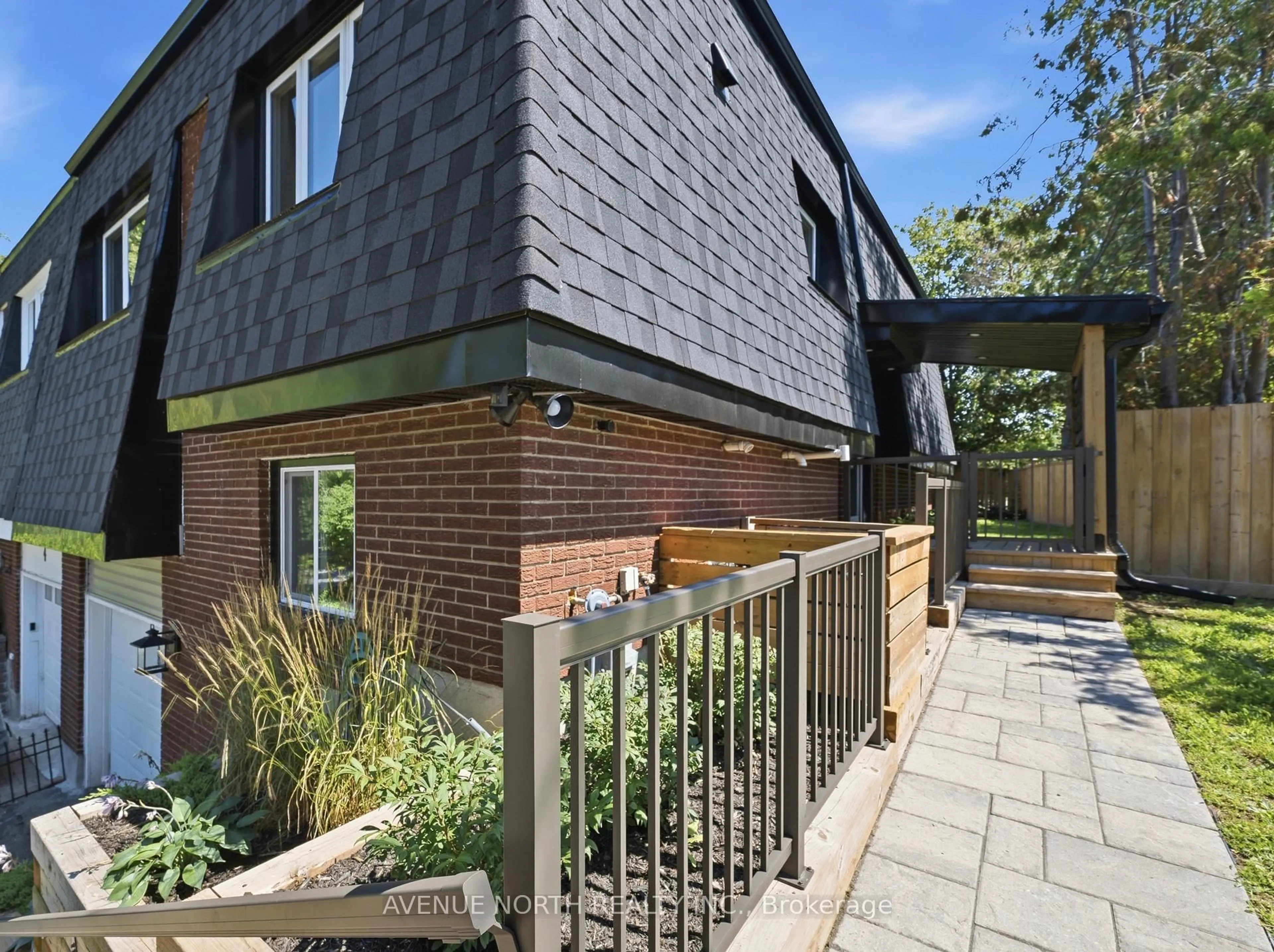 Home with brick exterior material, street for 2 OBERON St, Ottawa Ontario K2H 7X7