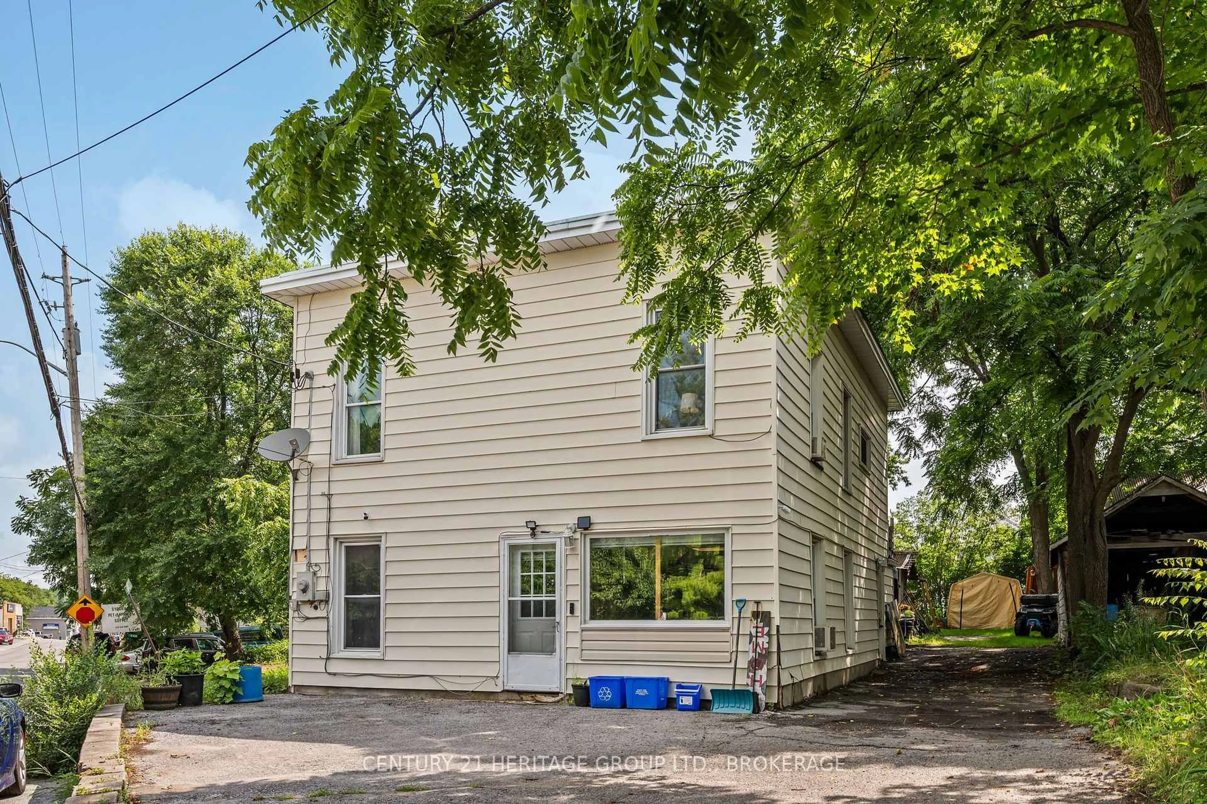 Unknown for 4400 WILLIAM St, Sydenham Ontario K0H 2T0