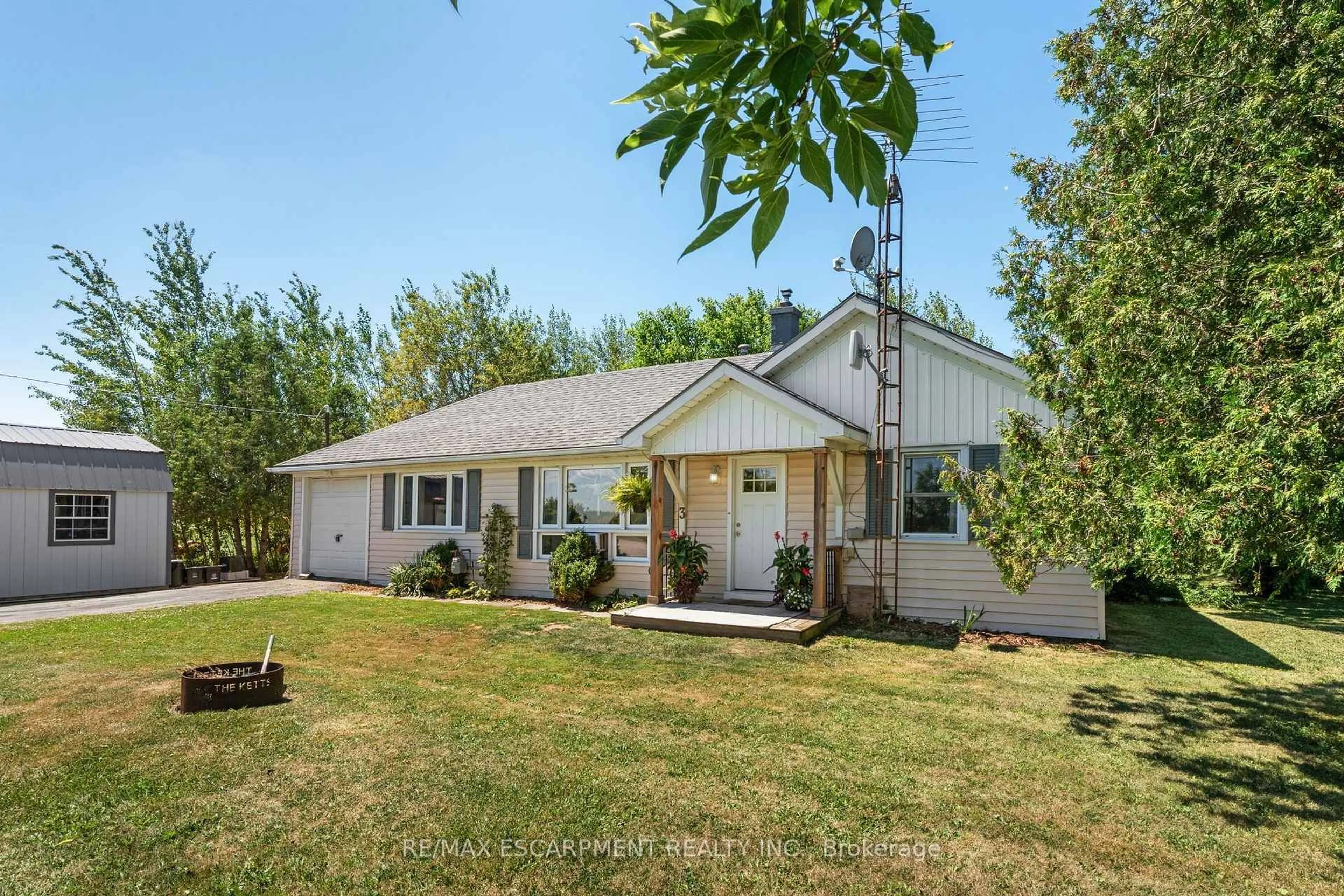 Unknown for 3 Bousfield Lane, Haldimand Ontario N0A 1J0