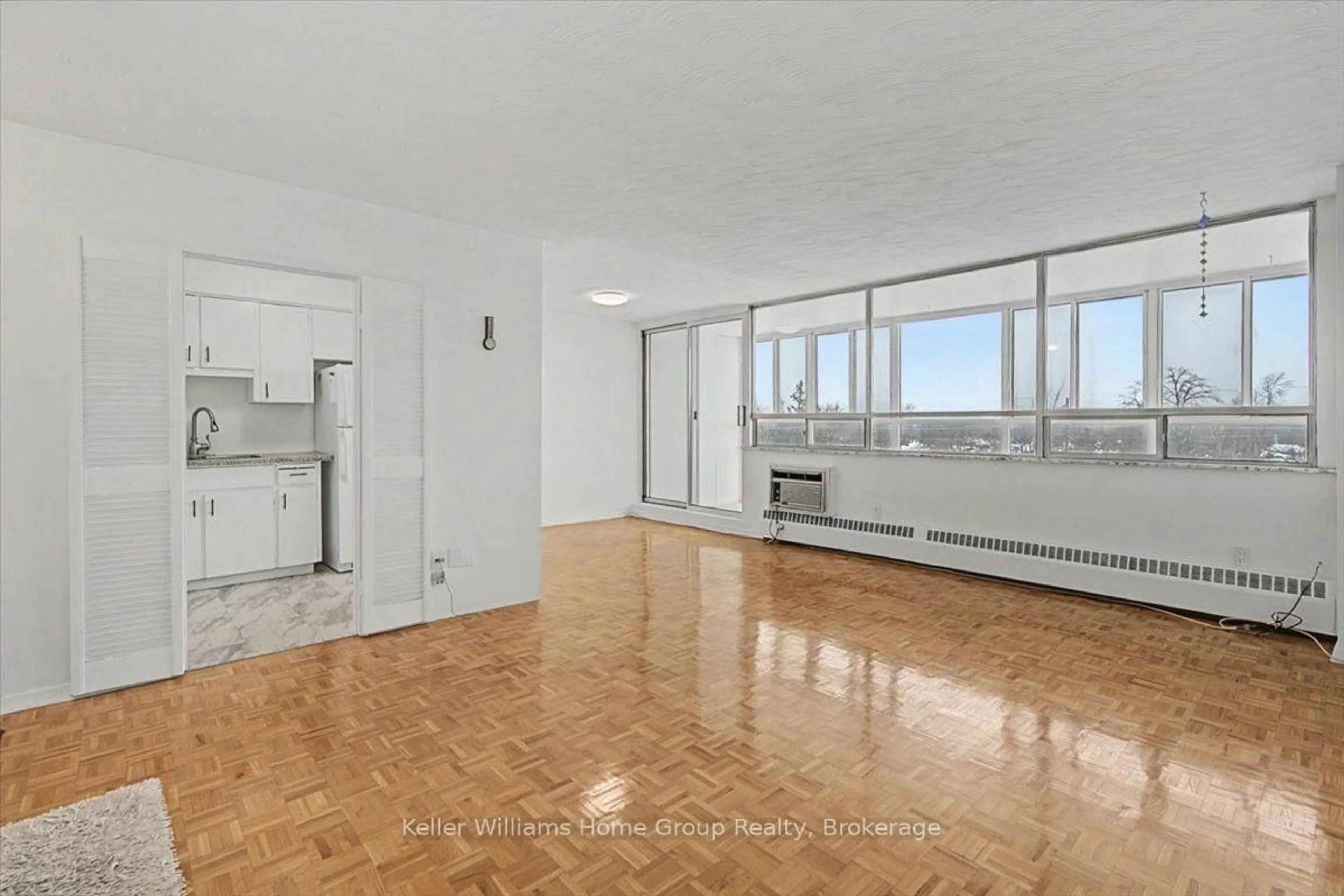 A pic of a room for 24 Midland Dr #509, Kitchener Ontario N2A 2A8