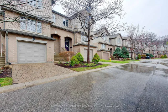 270 North Centre Rd #20, London North 2