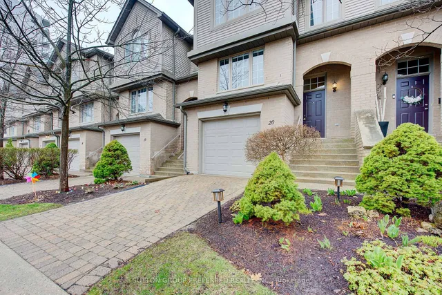 270 North Centre Rd #20, London North 4