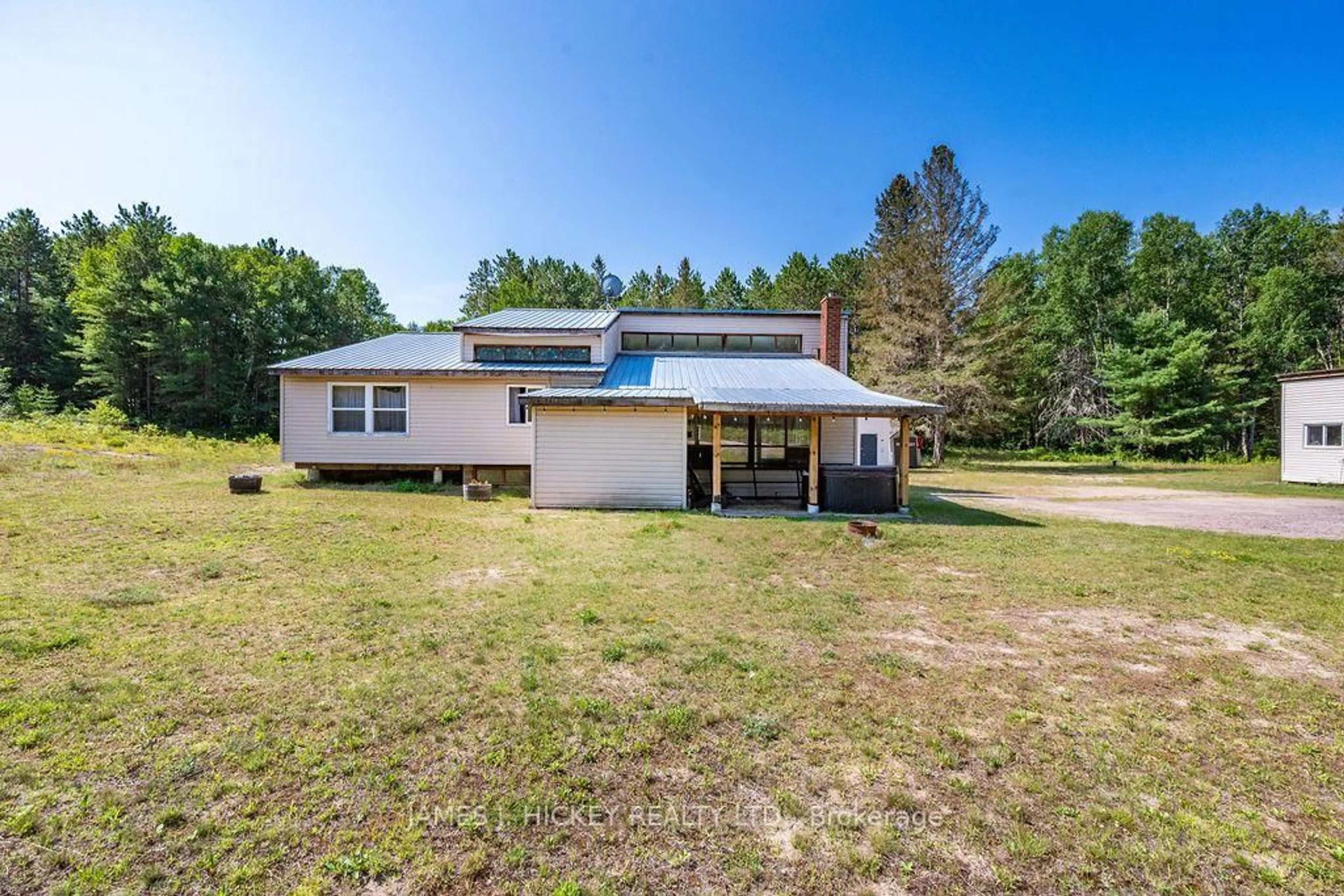 A pic from outside/outdoor area/front of a property/back of a property/a pic from drone, building for 39869 Highway 17 Highway, Stonecliffe Ontario K0J 2K0