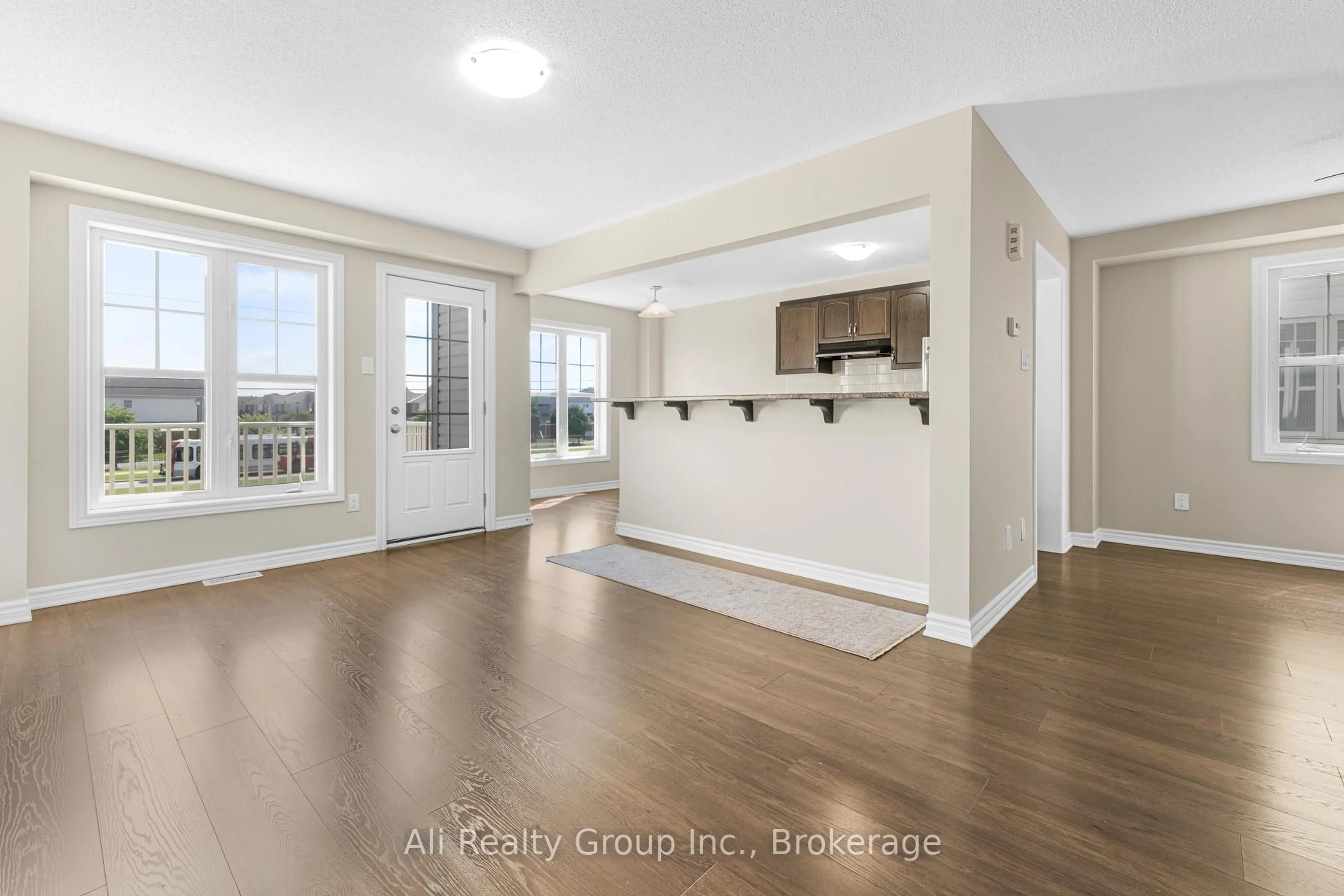 Indoor entryway for 359 Sweetfern Cres, Ottawa Ontario K4A 1A5