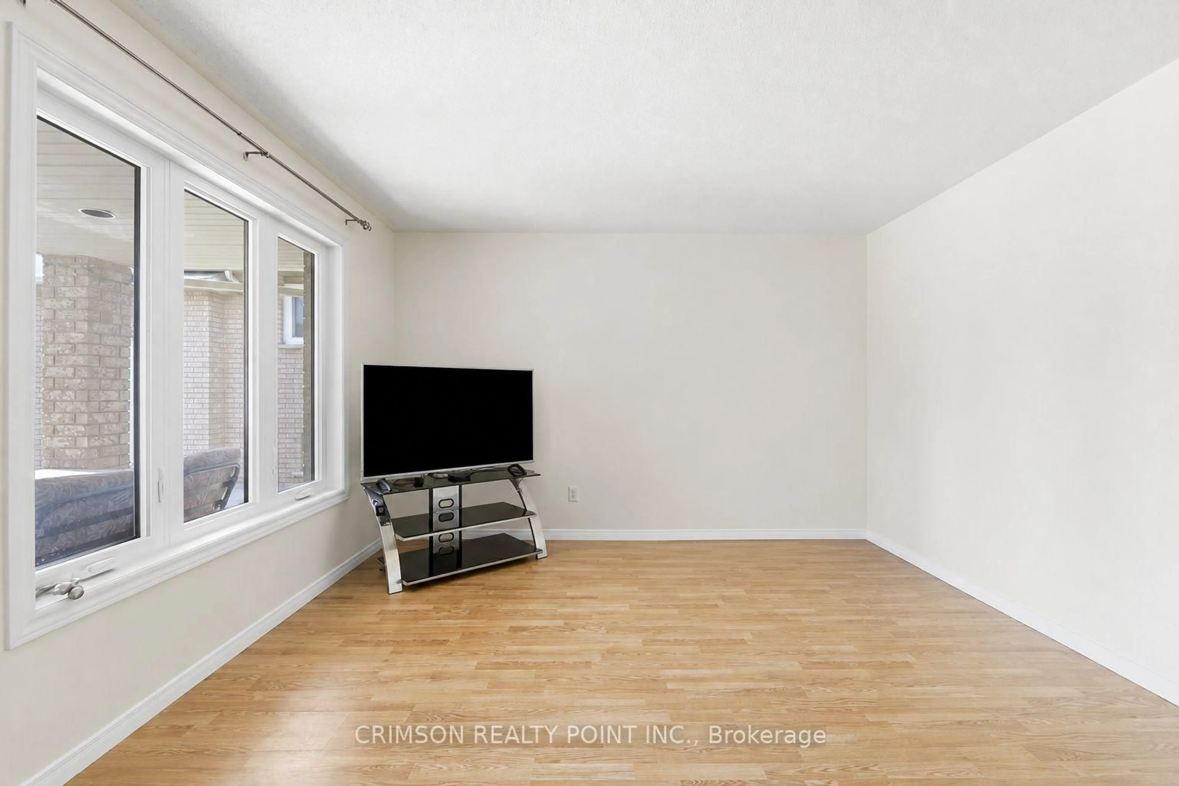 A pic of a room for 1406 Upper Sherman Ave, Hamilton Ontario L8W 1C3