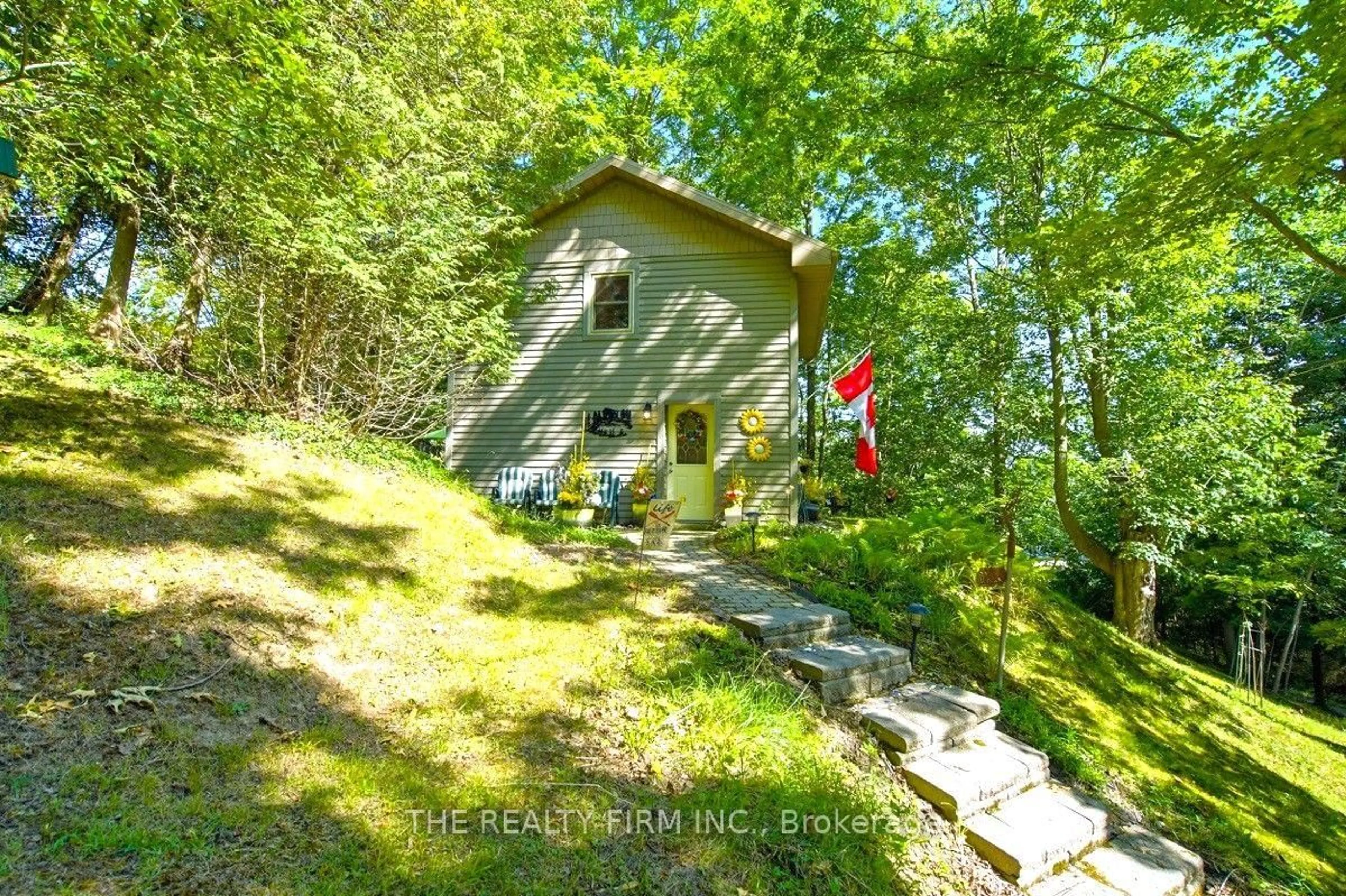 A pic from outside/outdoor area/front of a property/back of a property/a pic from drone, forest/trees view for 7338 Coyne Rd, Dutton/Dunwich Ontario N0L 2M0