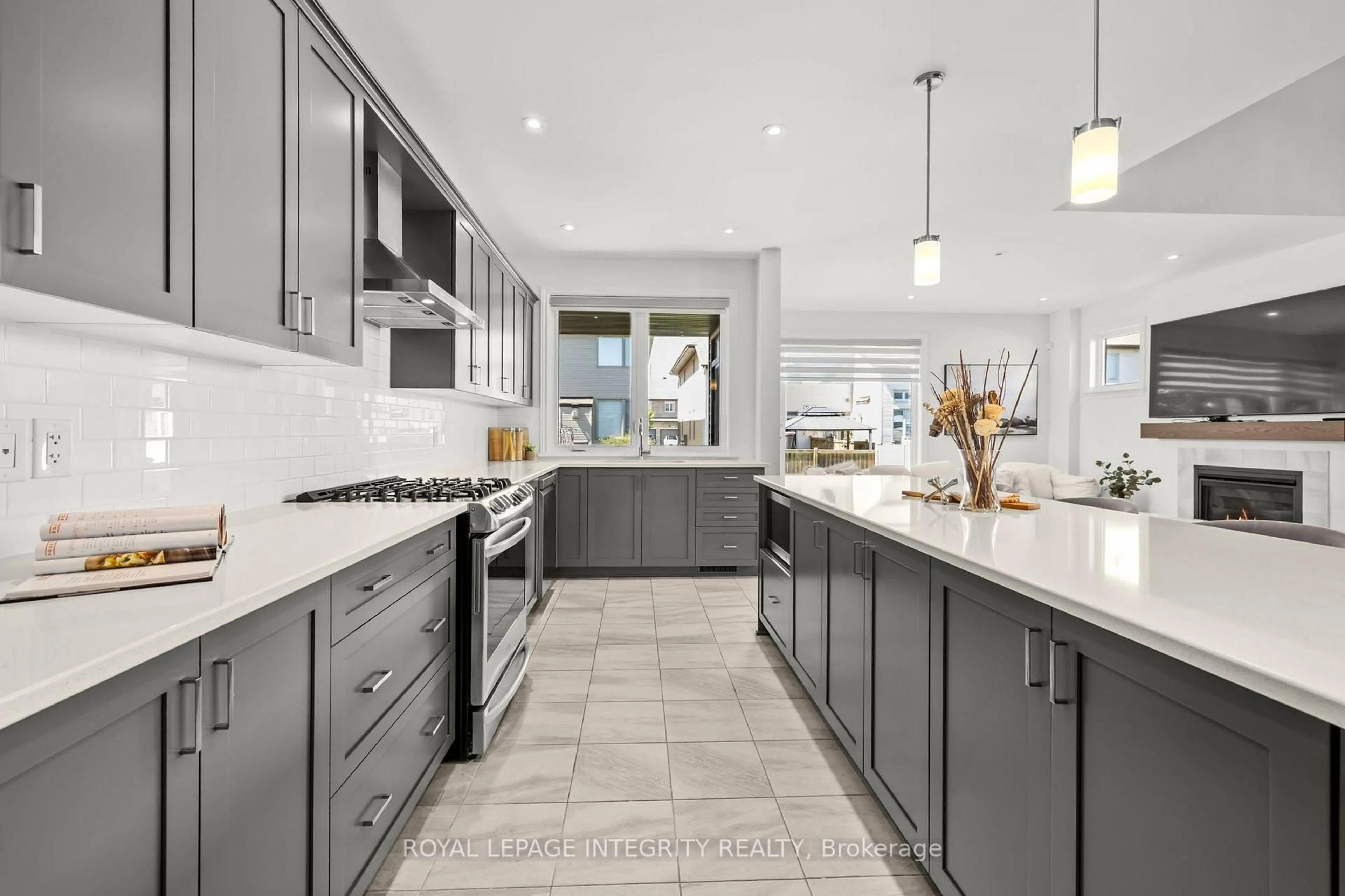 Contemporary kitchen, ceramic/tile floor for 90 Palfrey Way, Ottawa Ontario K2V 0B3