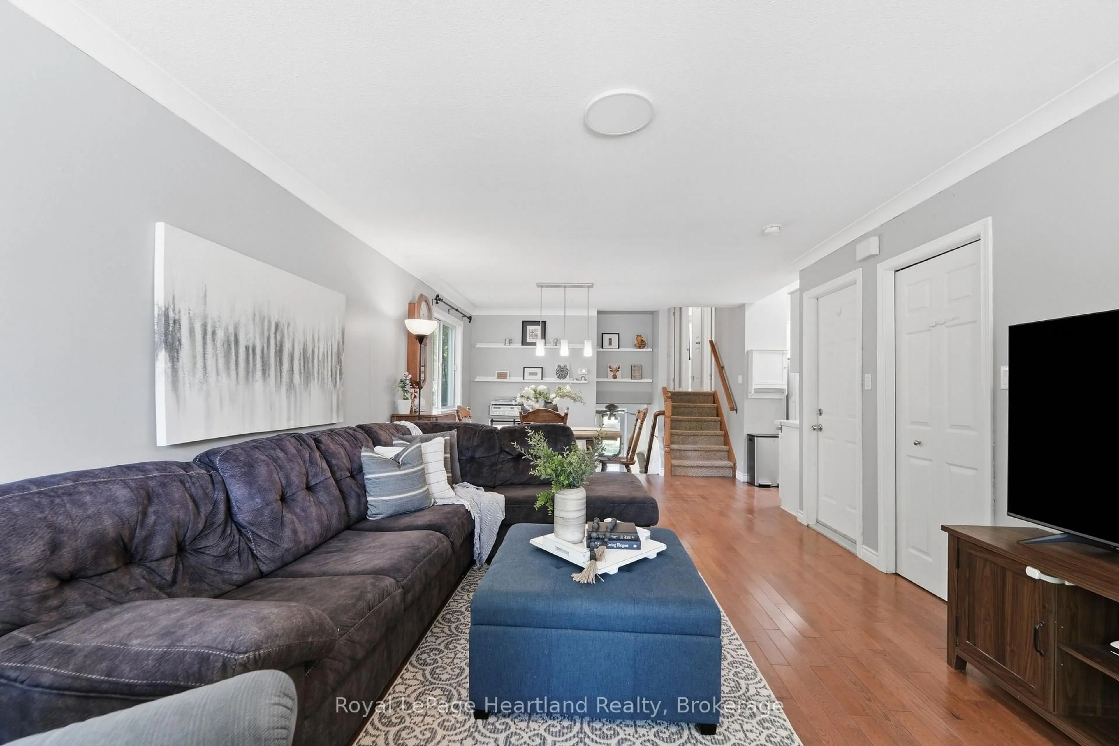 Living room with furniture, unknown for 54 Coleman St, Huron East Ontario N0M 1L0