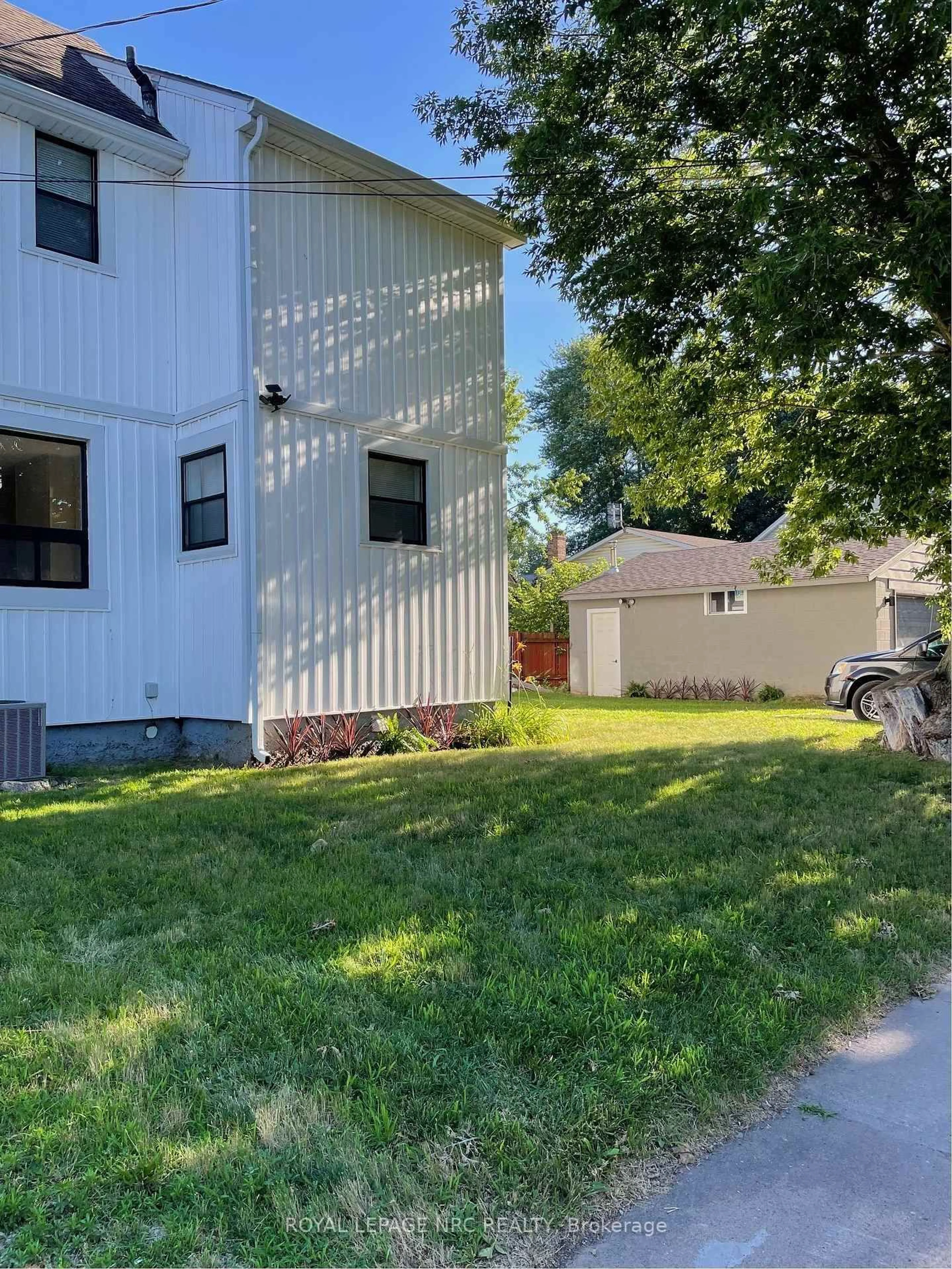 Unknown for 5751 Leonard Ave, Niagara Falls Ontario L2G 4R4