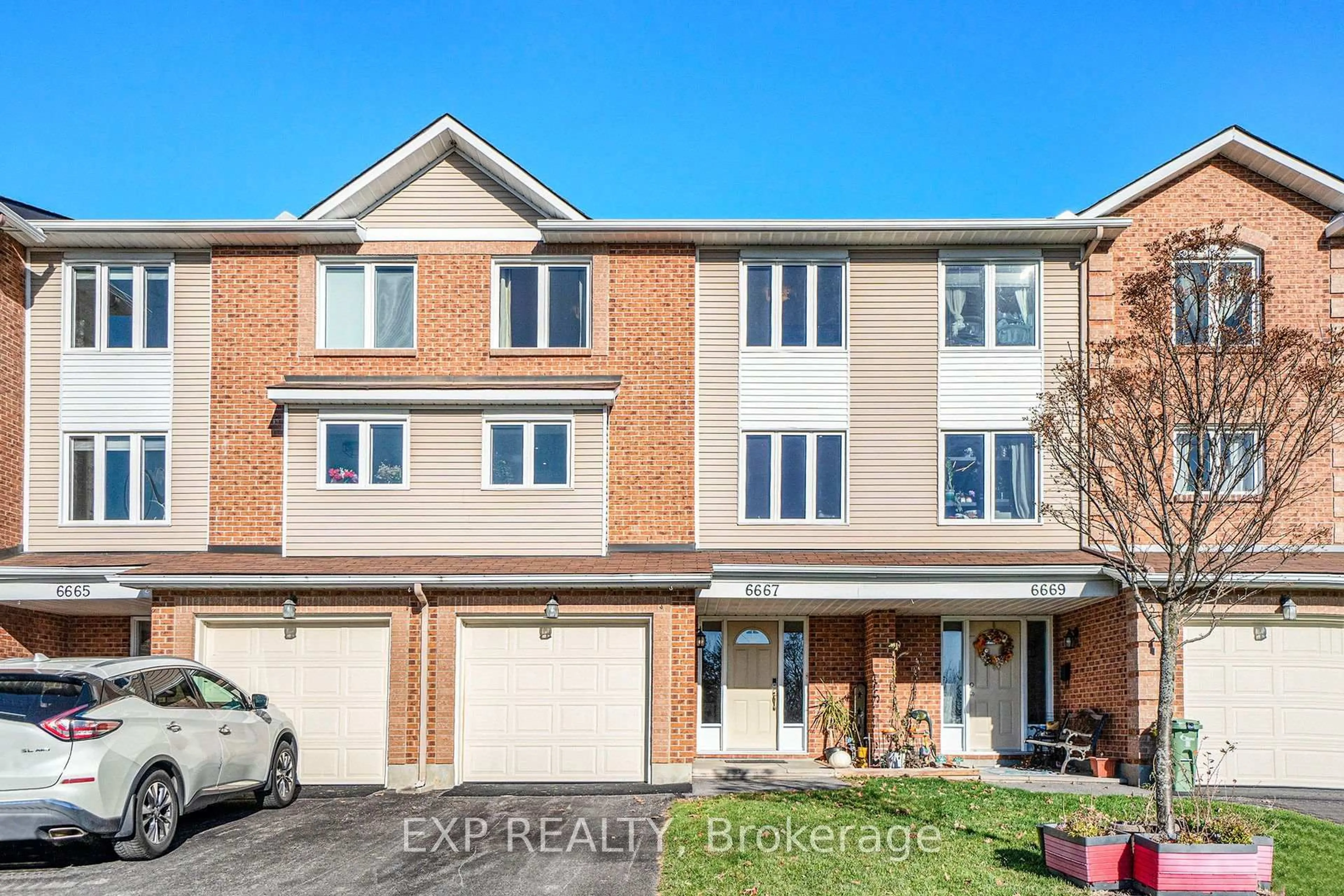Home with brick exterior material, street for 6667 Bilberry Dr, Ottawa Ontario K1C 4N5