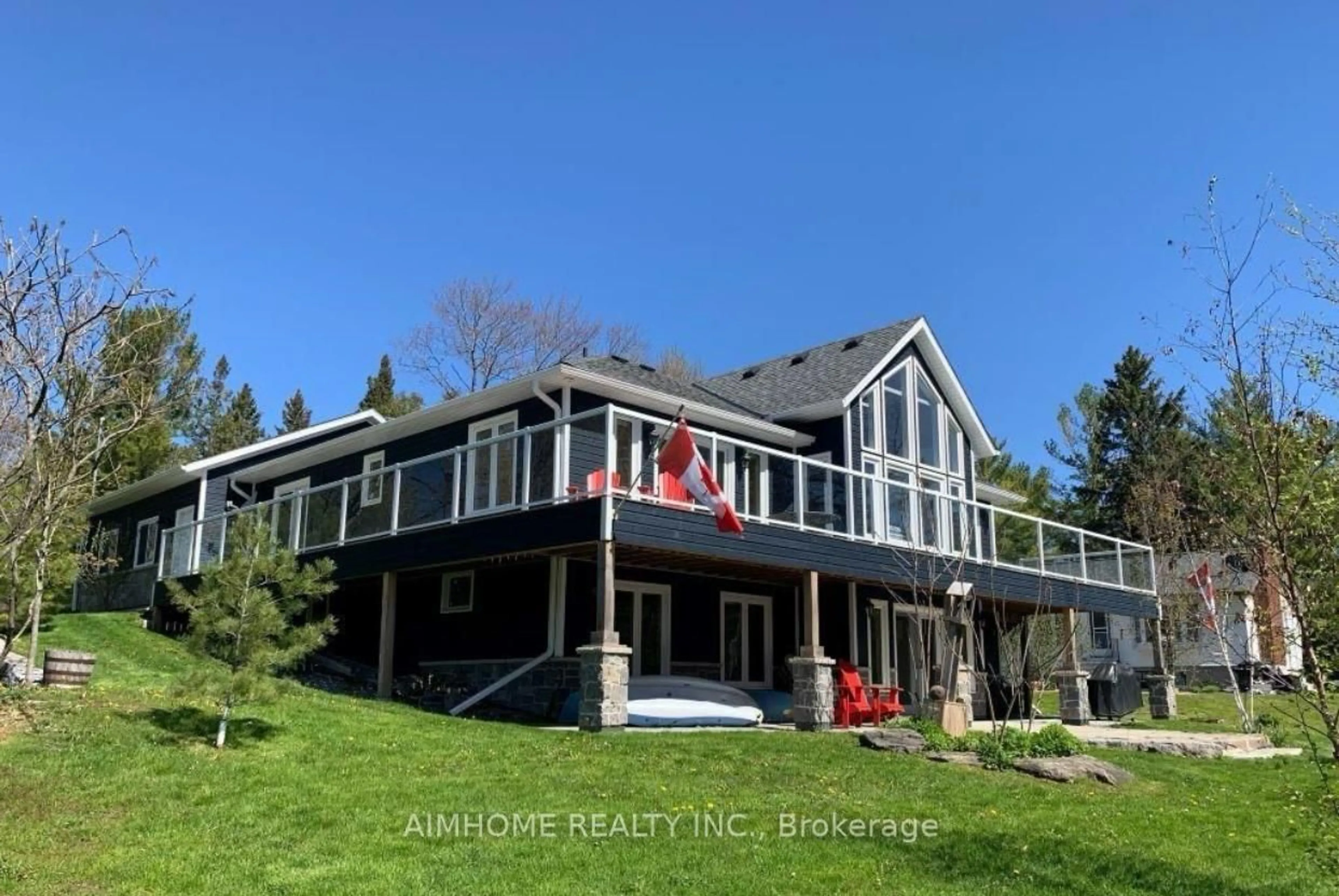 Home with vinyl exterior material, unknown for 62 Fire Route 94, Trent Lakes Ontario K0M 1A0