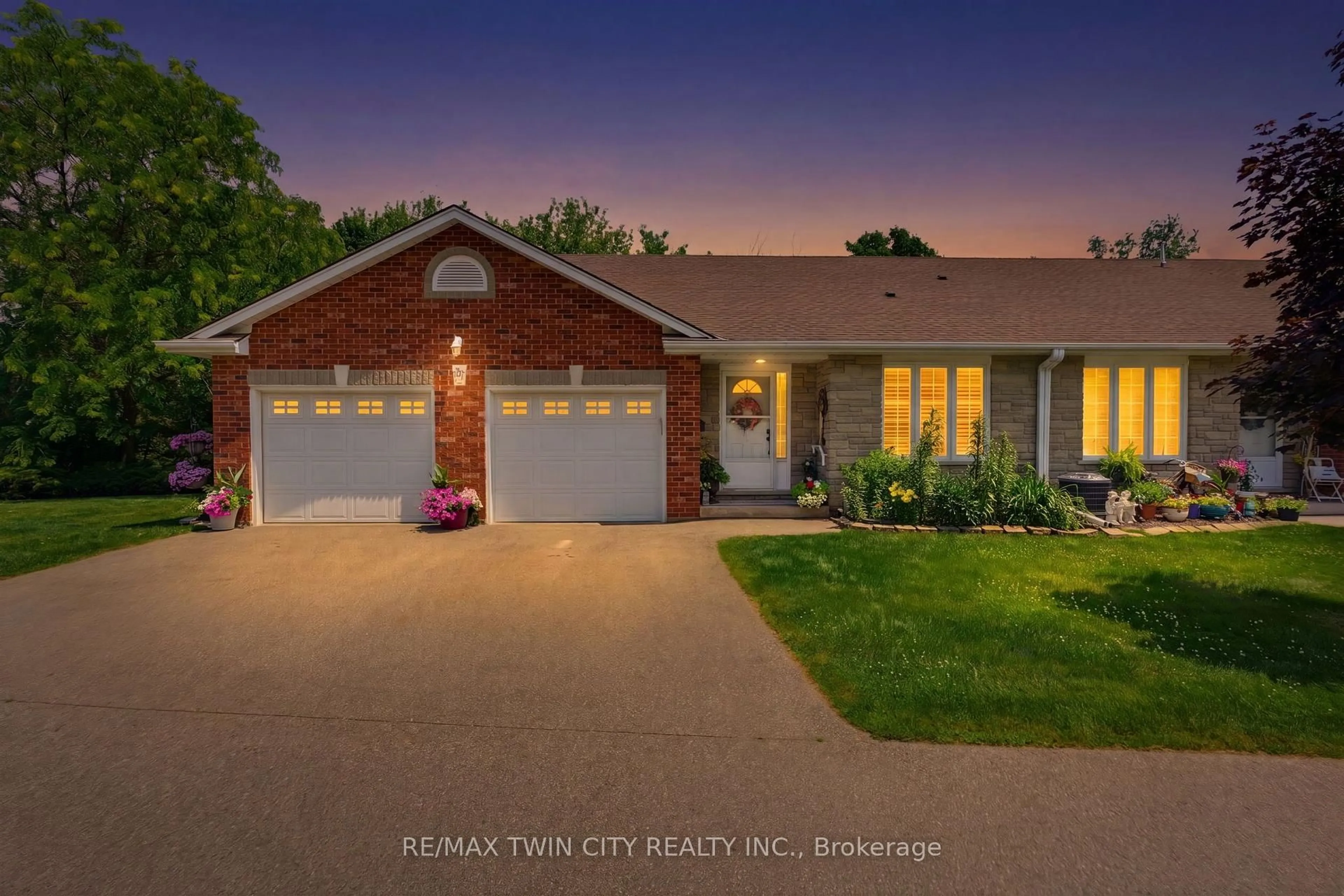 Home with brick exterior material, street for 53 Beverly St #27, Brant Ontario N0E 1N0