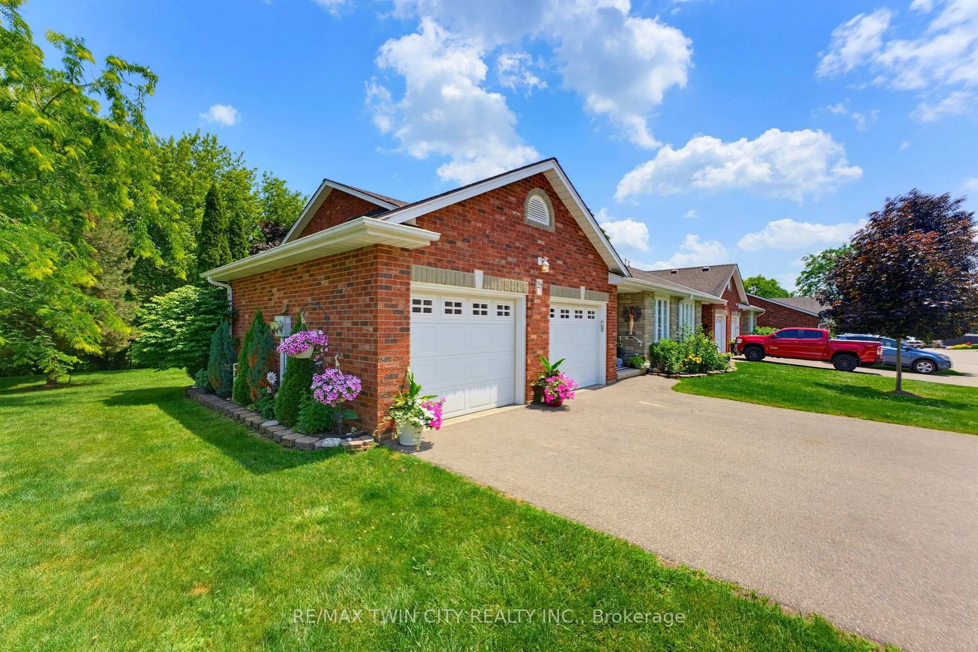 Home with brick exterior material, street for 53 Beverly St #27, Brant Ontario N0E 1N0