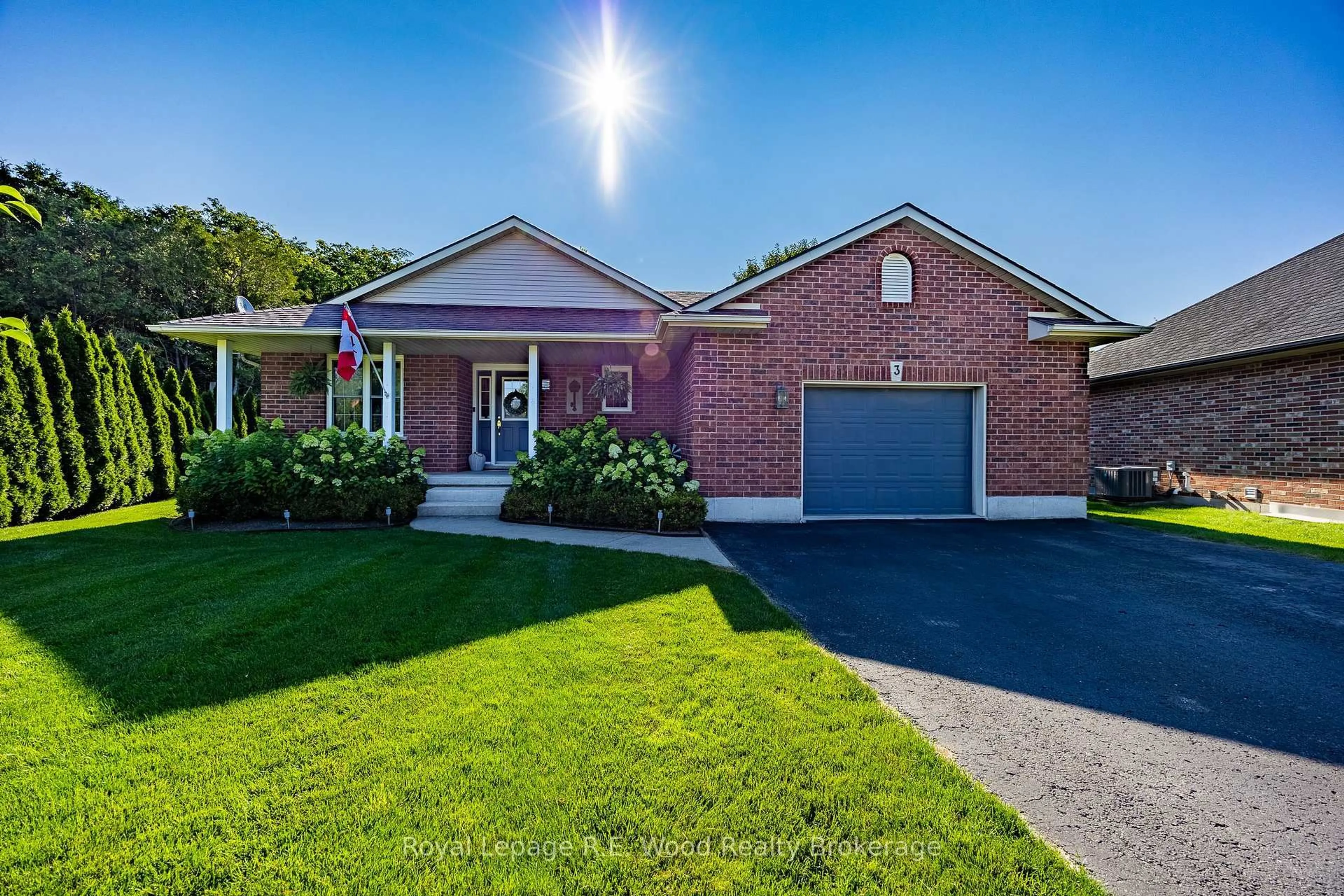 Home with brick exterior material, street for 3 Otterview Dr, Norwich Ontario N0J 1R0