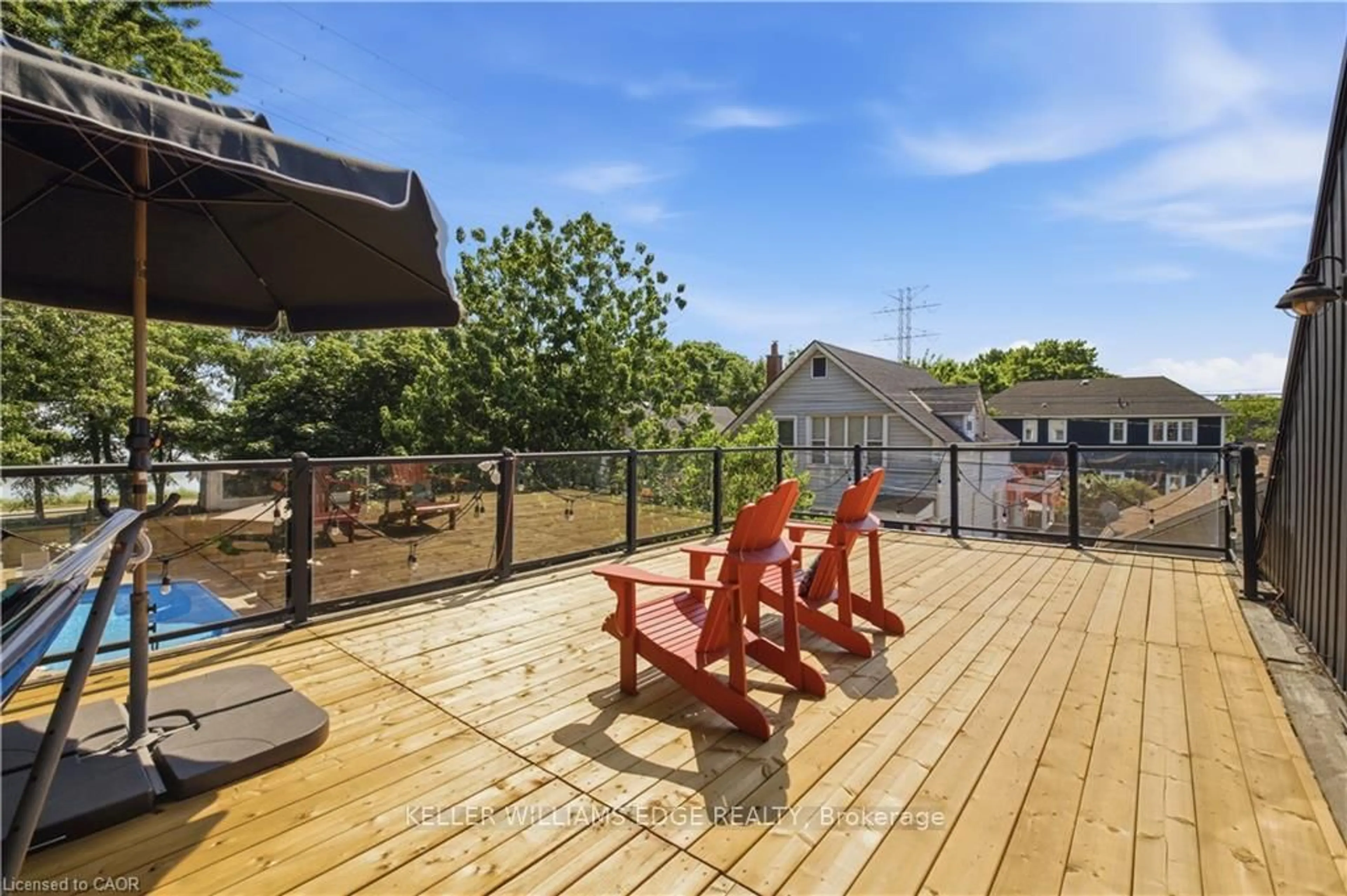 Patio, unknown for 573 Beach Blvd, Hamilton Ontario L8H 6X8