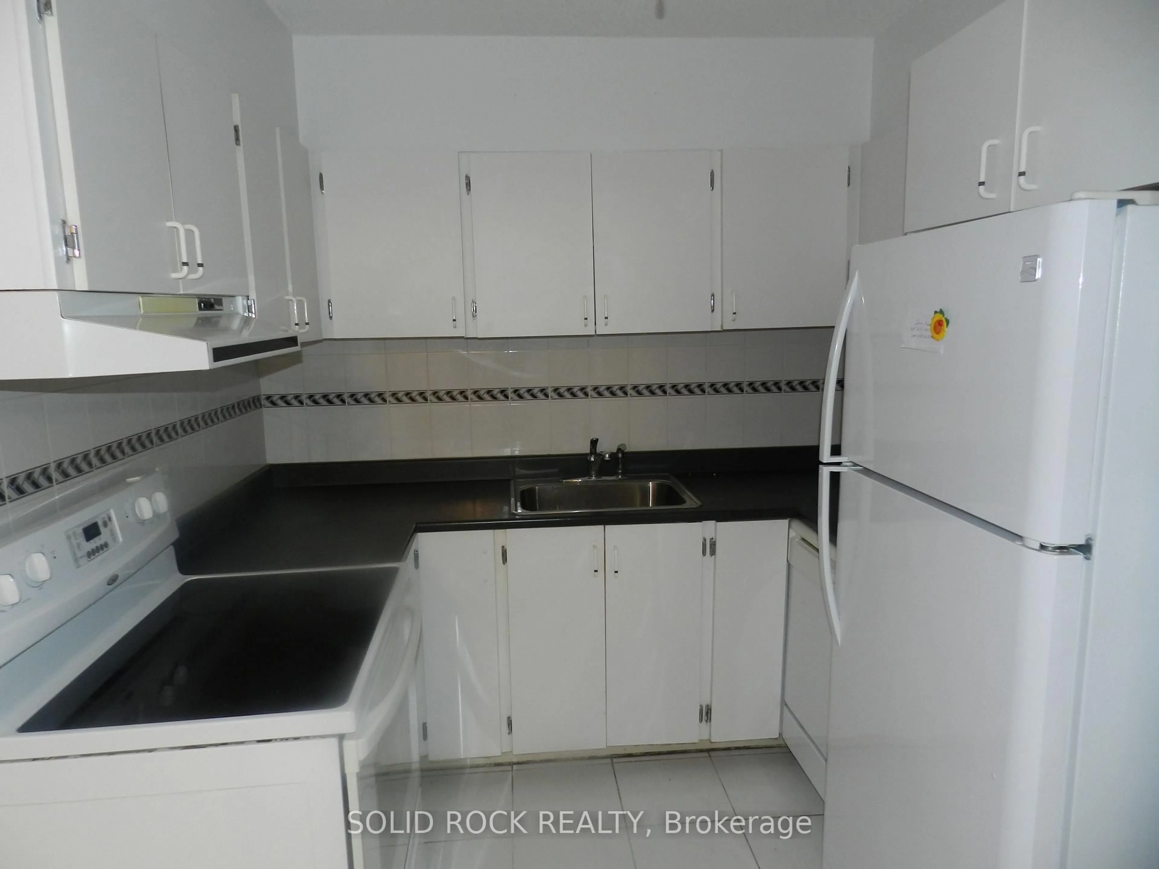 Standard kitchen, unknown for 158 A MCARTHUR Ave #1501, Ottawa Ontario K1L 7E7