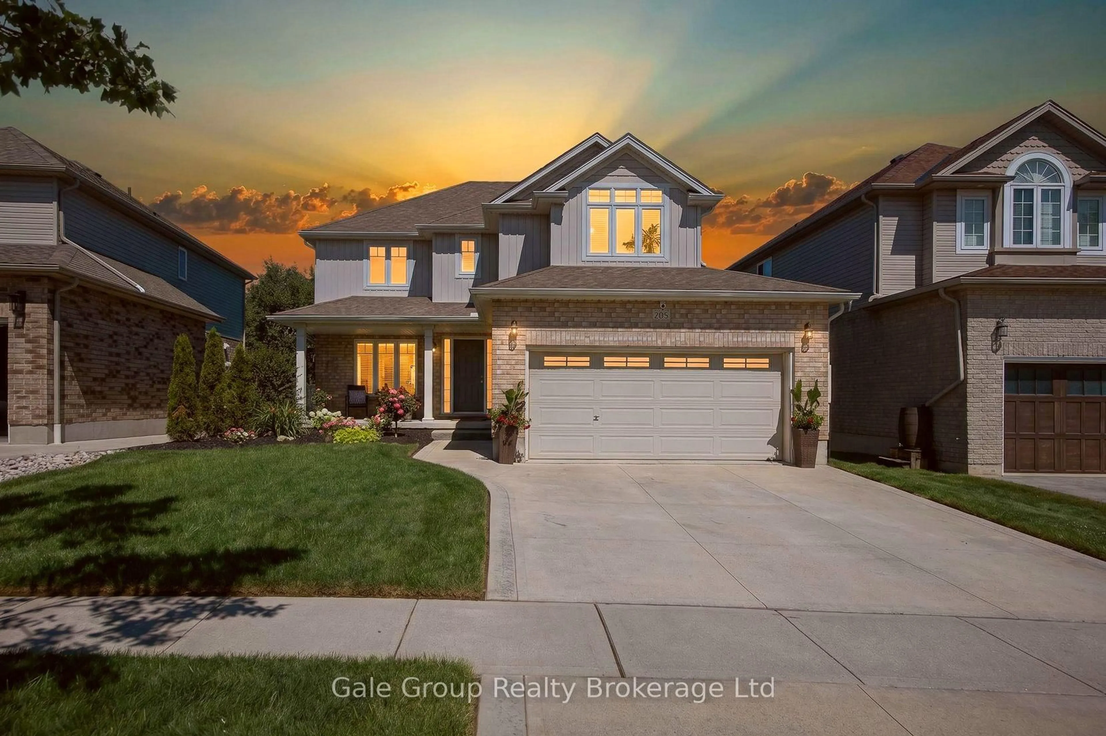 Home with brick exterior material, street for 205 Munnoch Blvd, Woodstock Ontario N4T 1V7