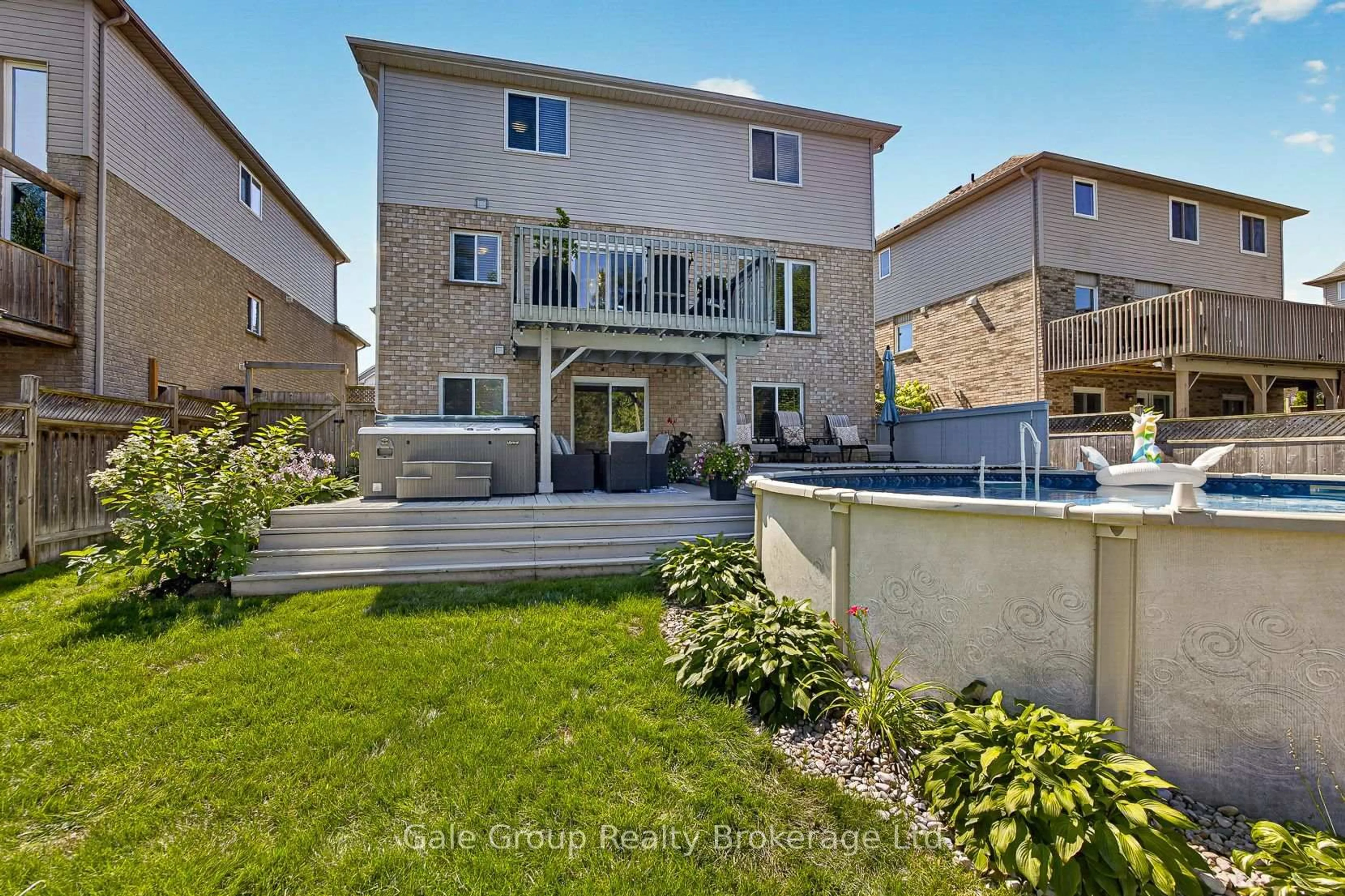Patio, water/lake/river/ocean view for 205 Munnoch Blvd, Woodstock Ontario N4T 1V7