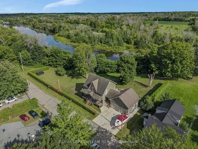 22 Centre St, North Grenville 2