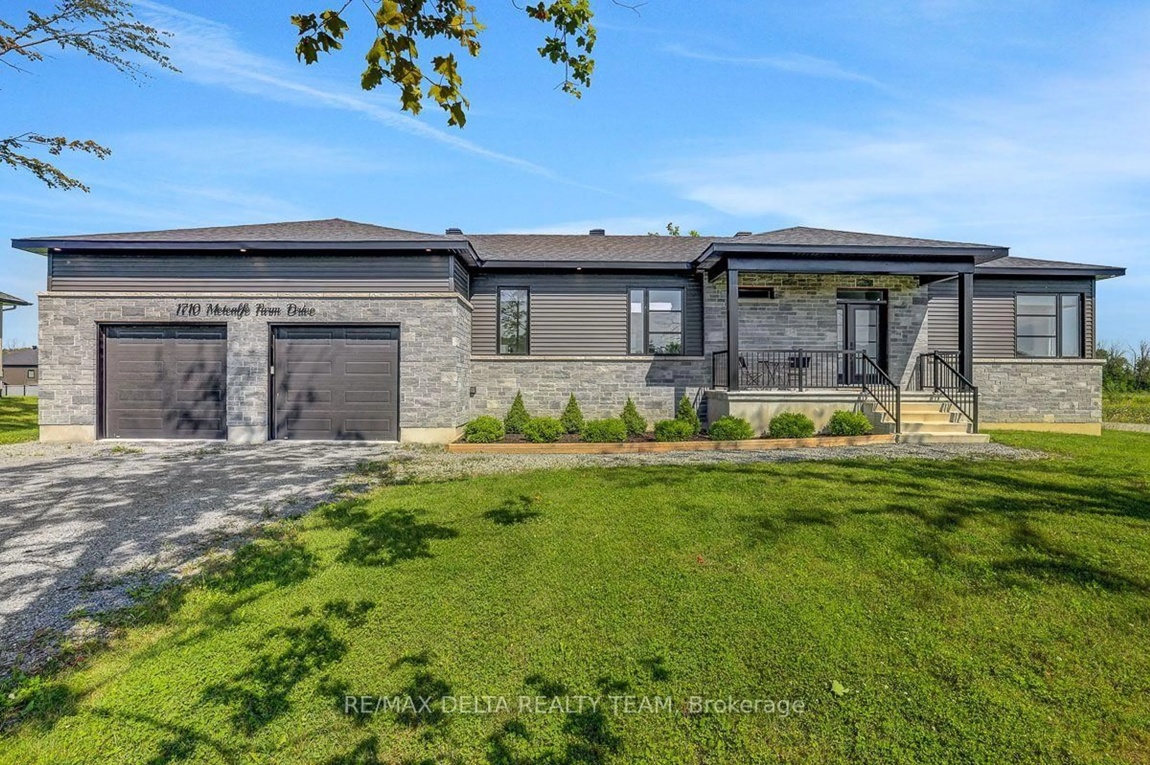 Home with brick exterior material, street for 1710 Metcalfe Farm Rd, Metcalfe Ontario K0A 2P0