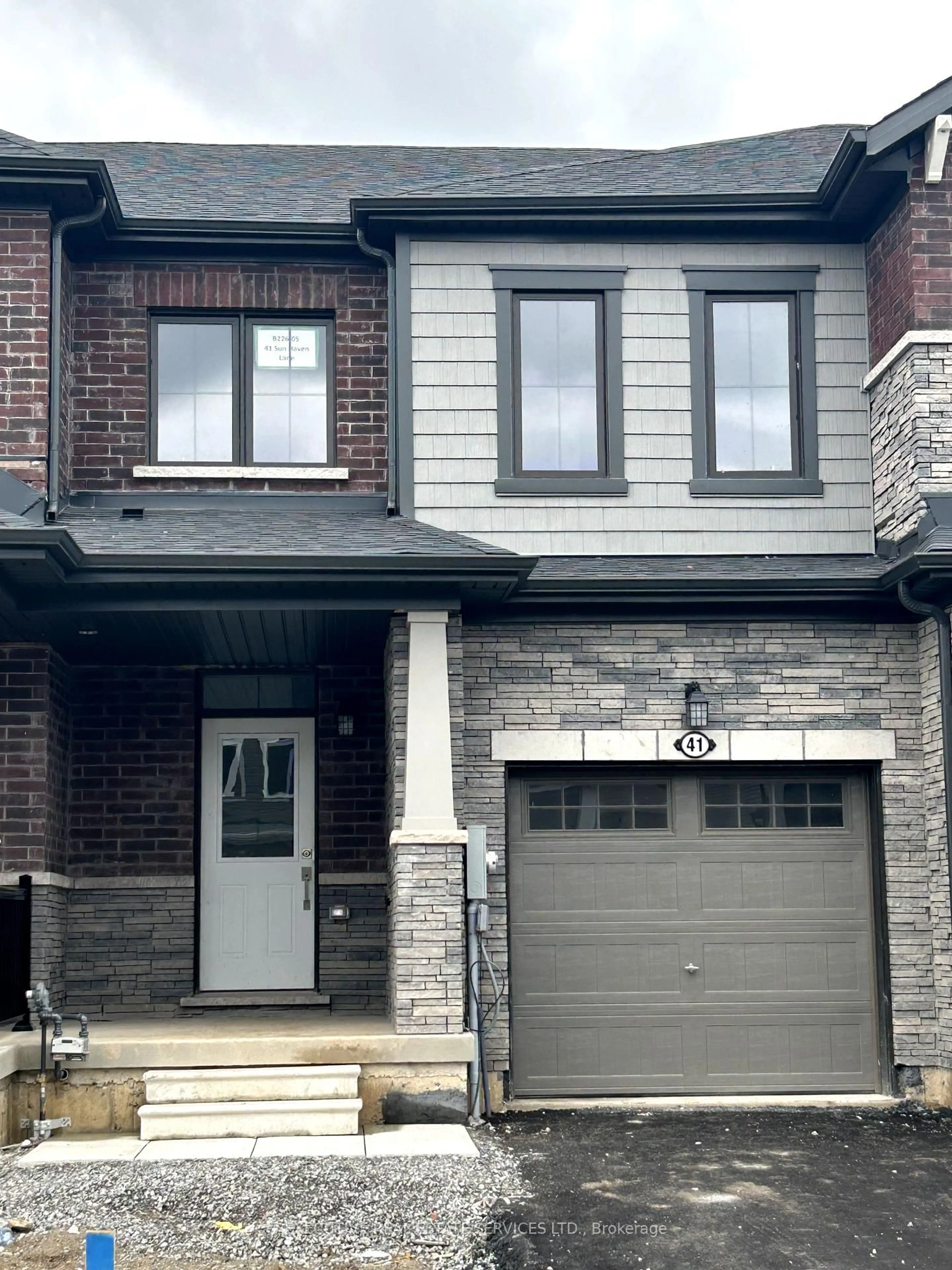 Home with brick exterior material, street for 41 Sun Haven Lane, Thorold Ontario L2E 6S4
