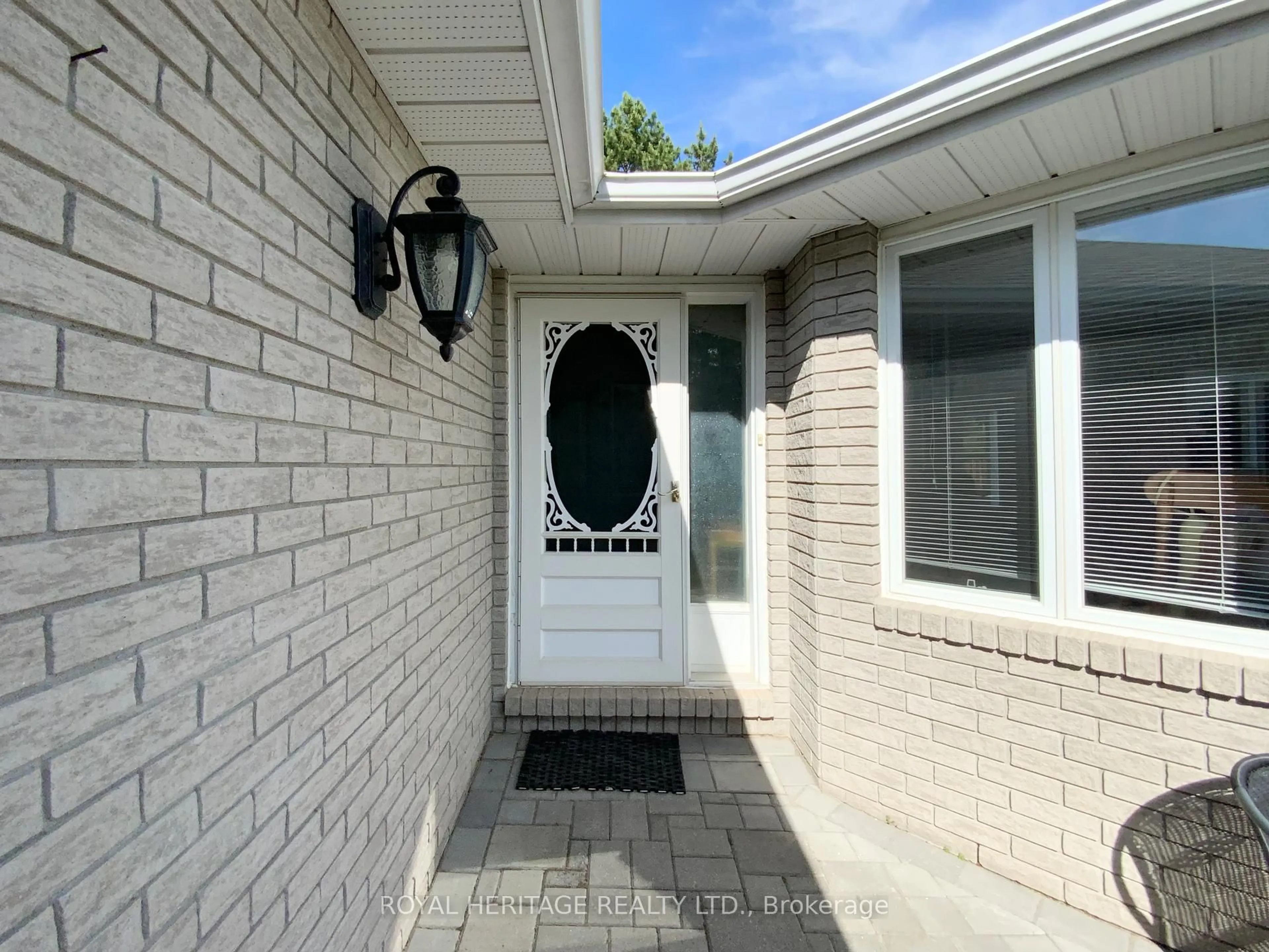 Unknown for 25 Hillview Dr, Kawartha Lakes Ontario K0M 1A0