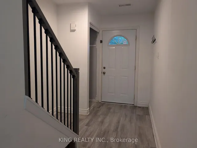985 Limeridge Rd #7, Hamilton 2