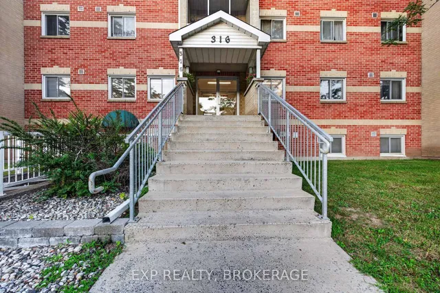 316 Kingsdale Ave #101, Kingston 2
