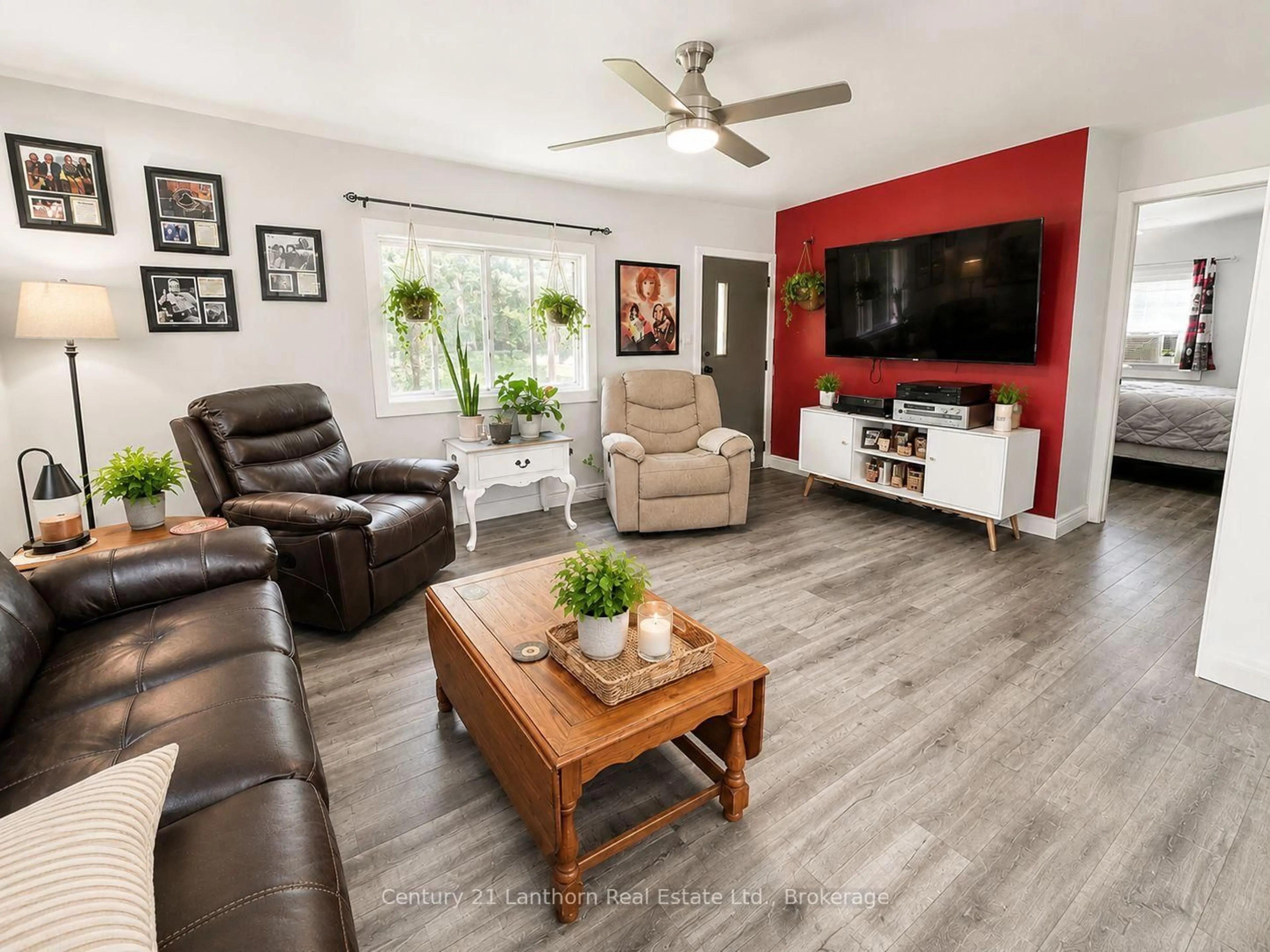 Living room with furniture, unknown for 1113 Clark Rd, Frontenac Ontario K0H 0B6