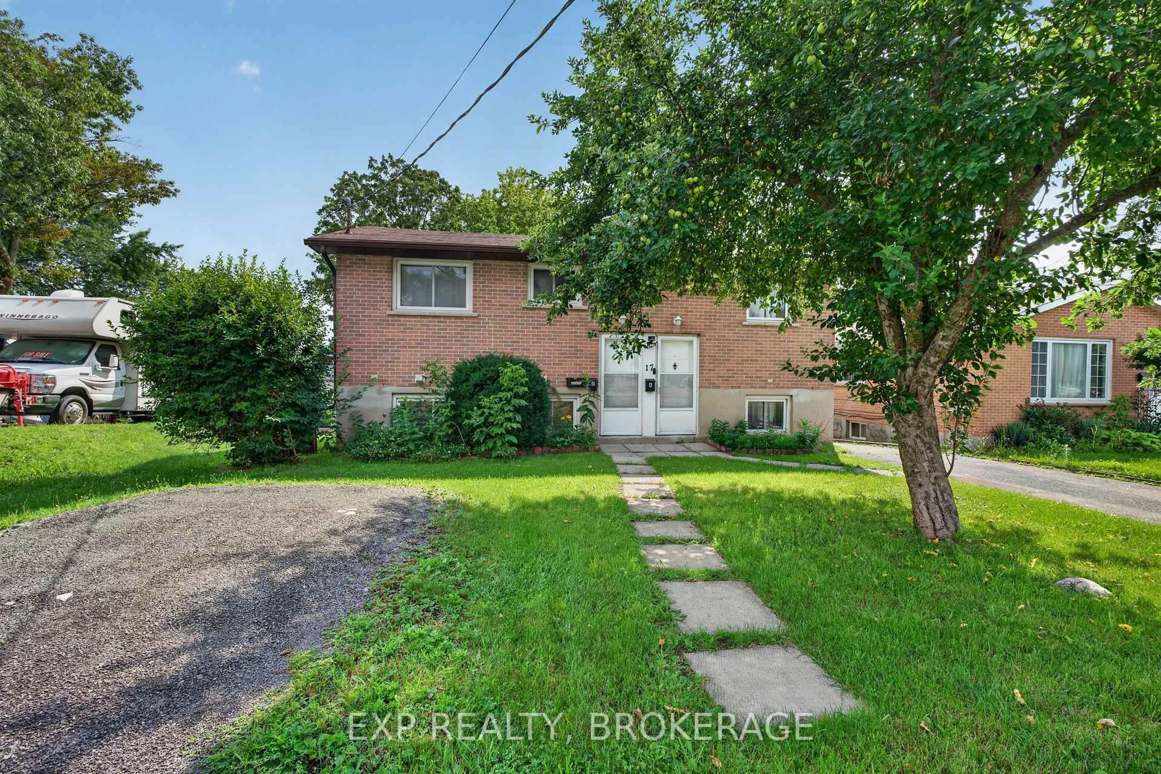 Unknown for 17 SHAW St, Kingston Ontario K7K 4Y5