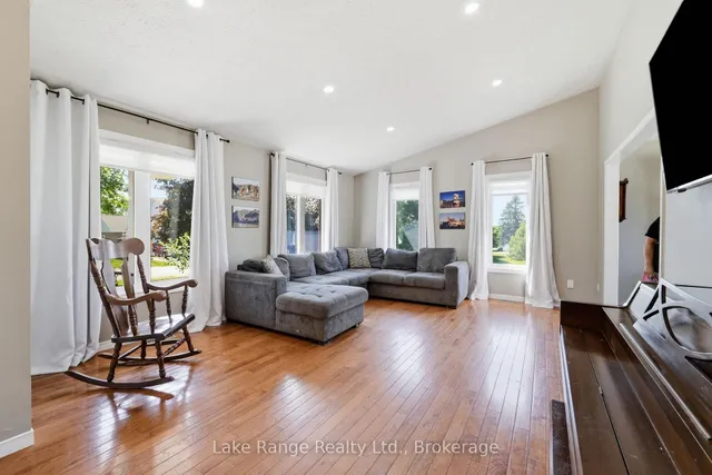 349 SOUTH DELHI St, Huron-Kinloss 5