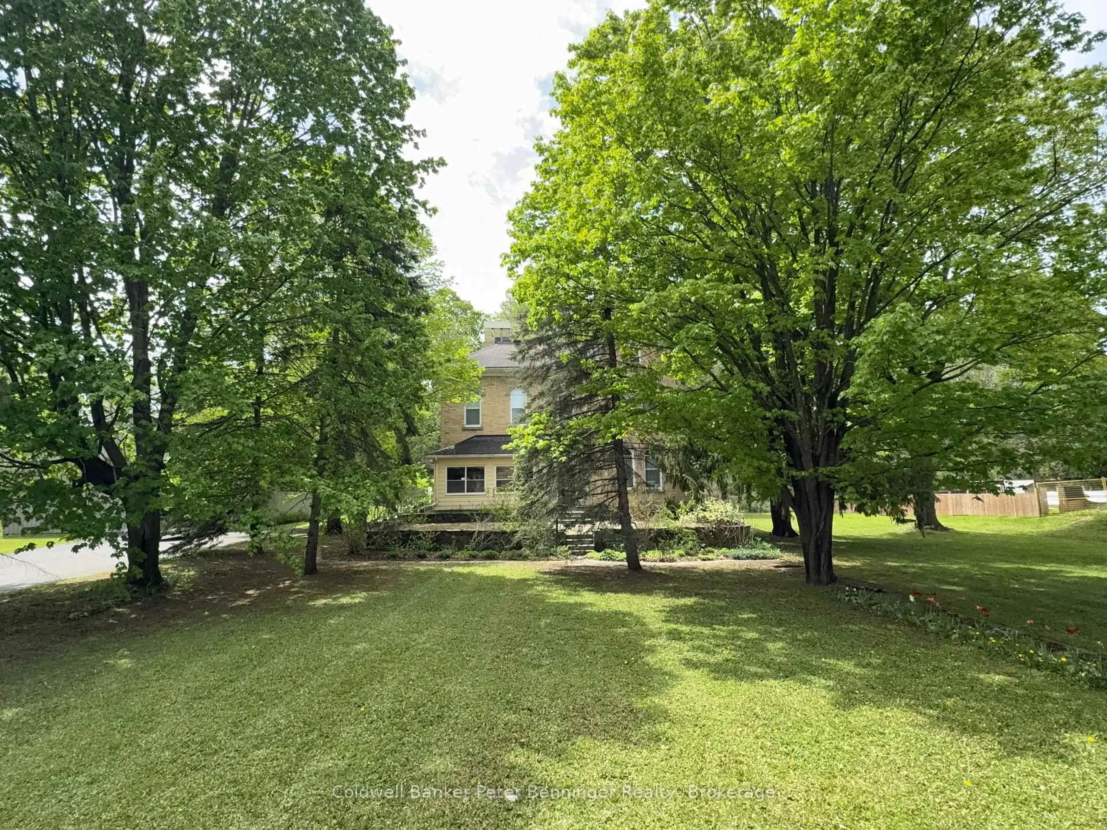 A pic from outside/outdoor area/front of a property/back of a property/a pic from drone, forest/trees view for 538 Queen St, Arran-Elderslie Ontario N0G 2N0