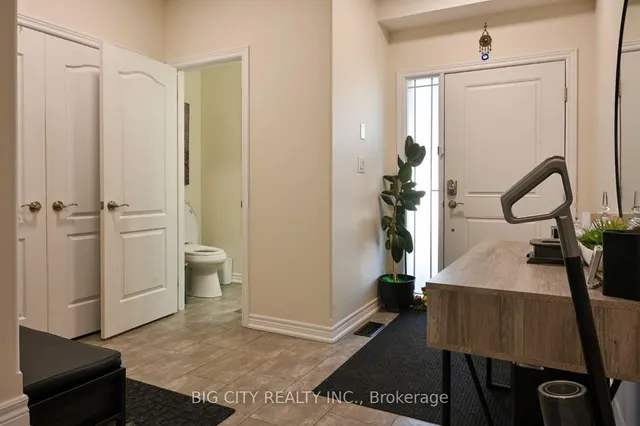 45 Dorchester Blvd #23, St. Catharines 3