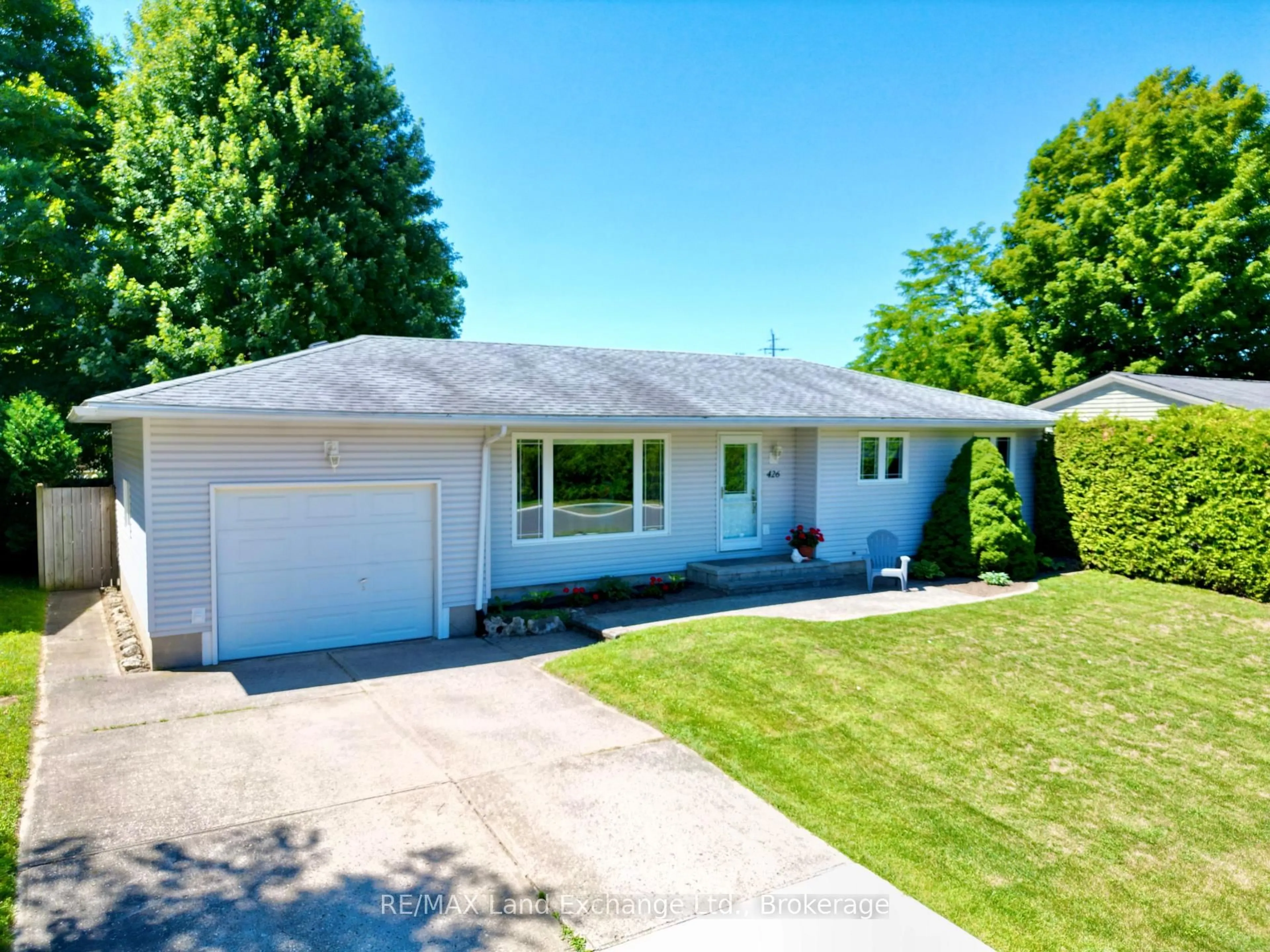 Unknown for 426 Catherine St, Saugeen Shores Ontario N0H 2C1