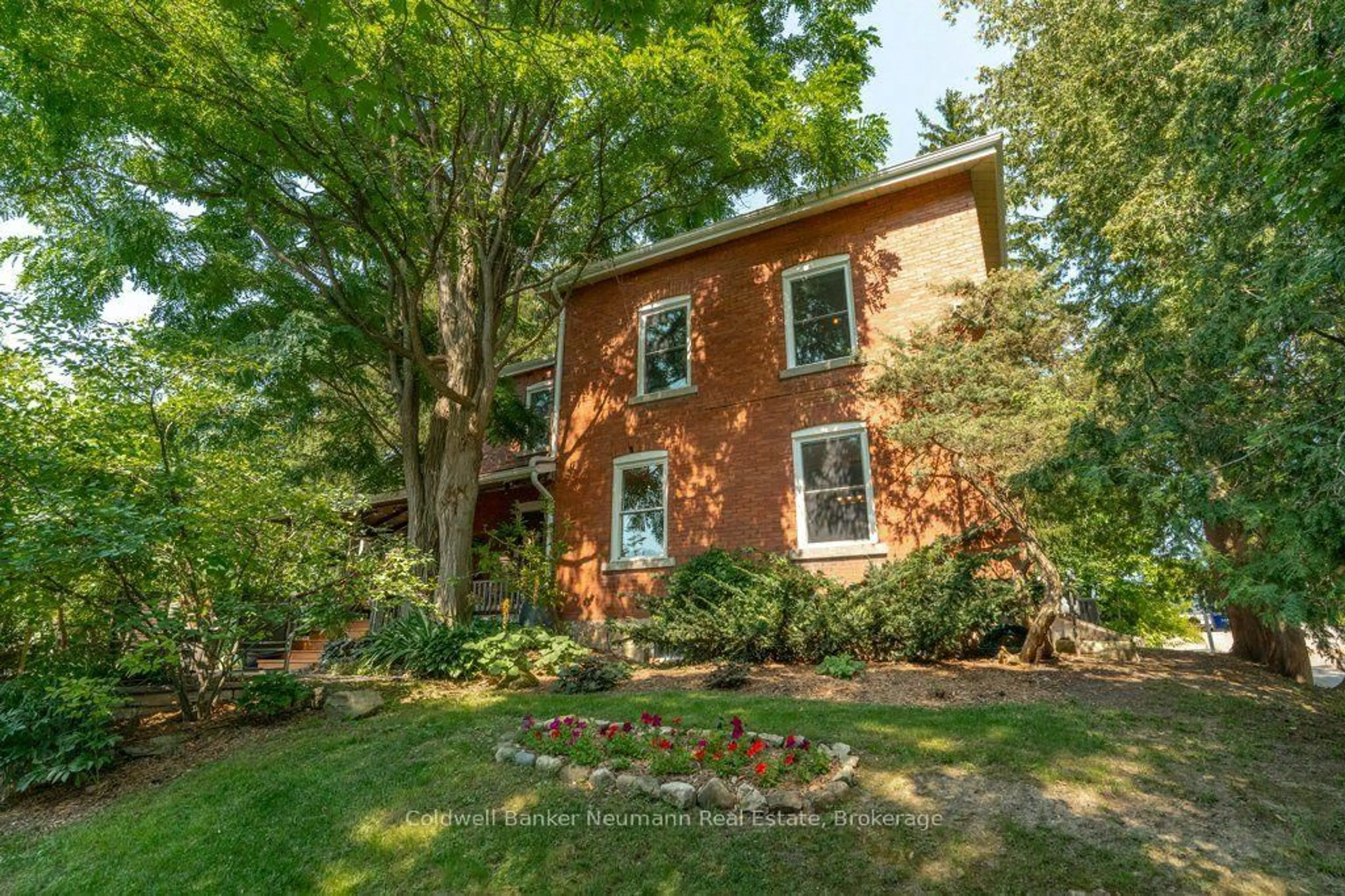 Home with brick exterior material, street for 96 Grove St, Guelph Ontario N1E 2W5