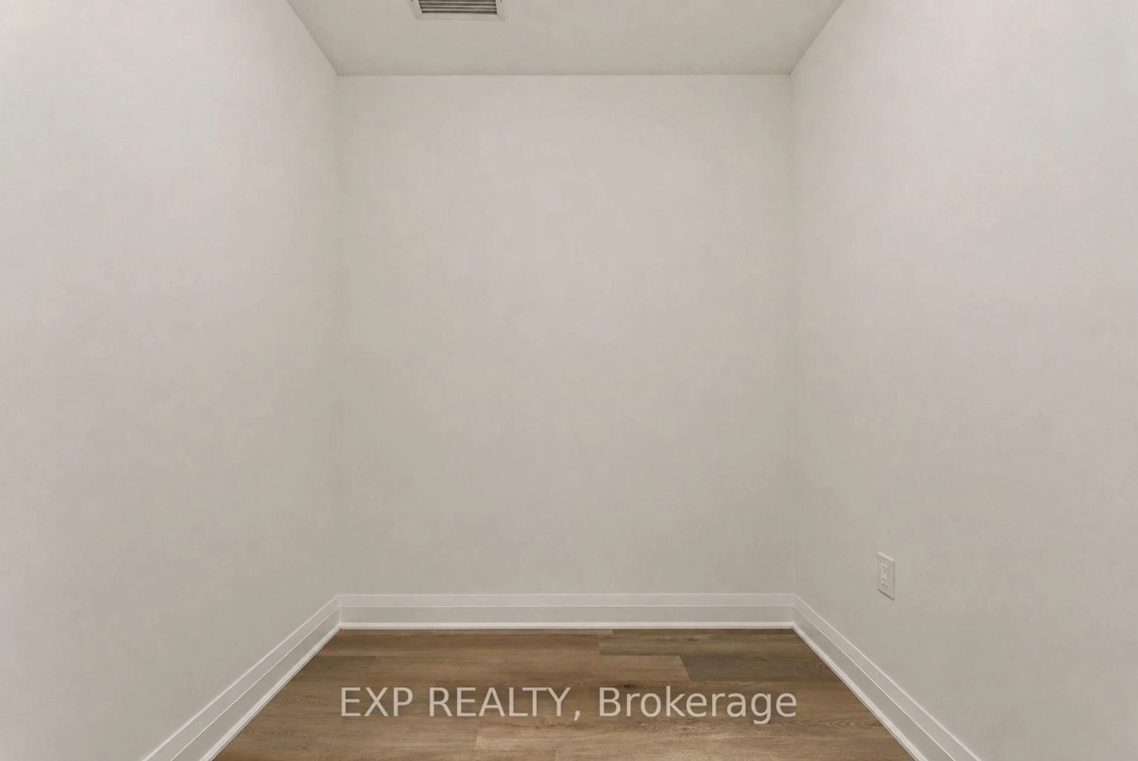 A pic of a room for 1936 Rymal Rd #208, Hamilton Ontario L0R 1P0