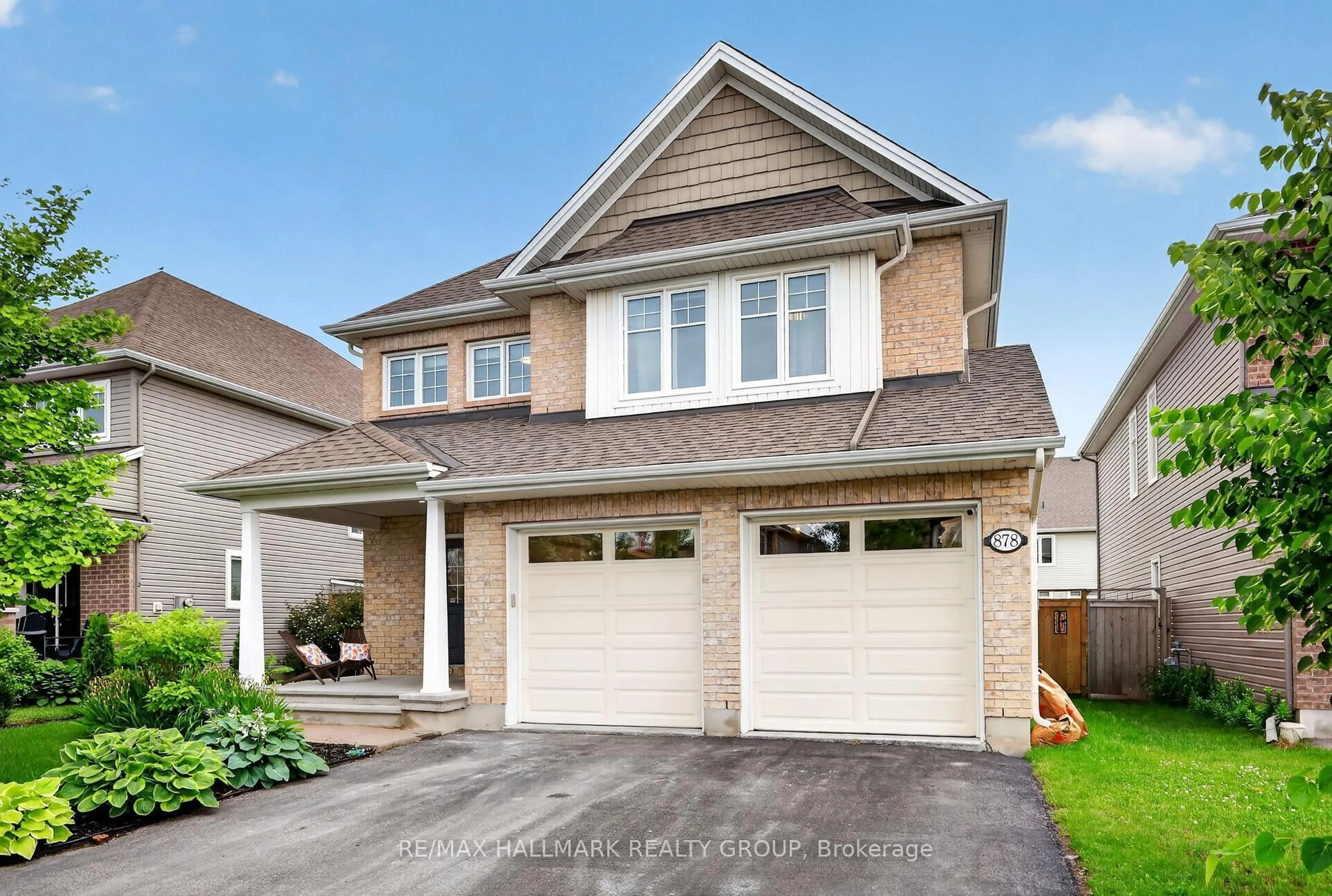 Home with vinyl exterior material, street for 878 EXCURSION Way, Ottawa Ontario K2J 6E3
