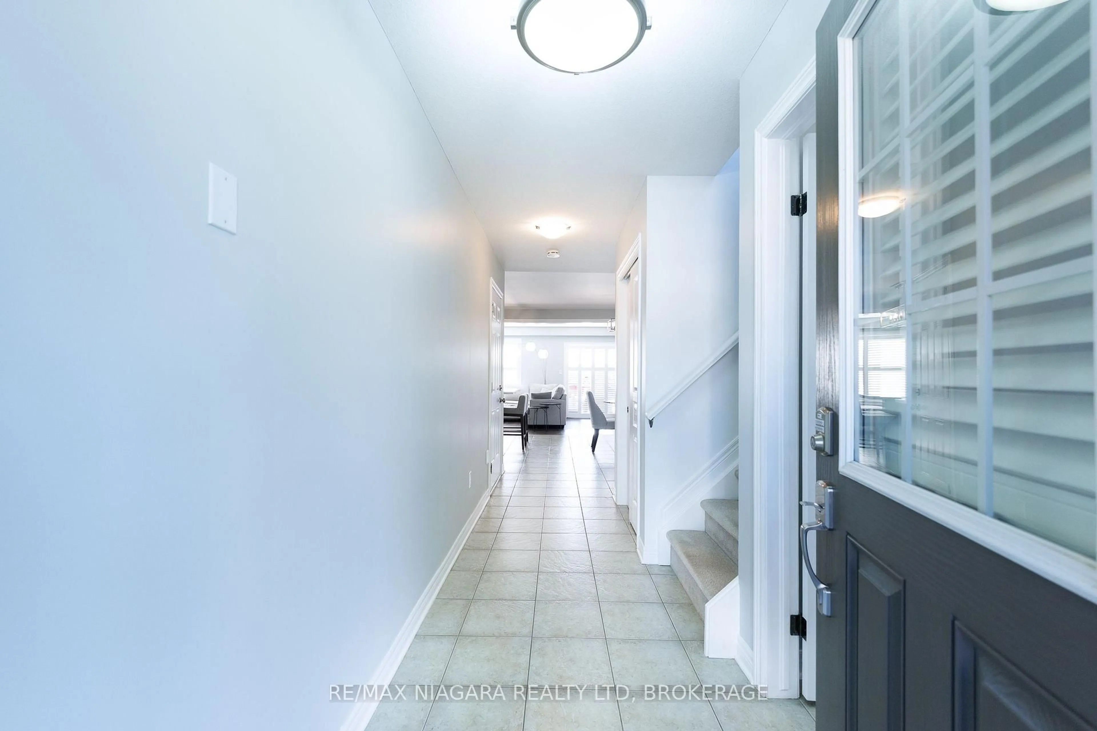 Unknown for 6610 Mary Dr, Niagara Falls Ontario L2H 0B5